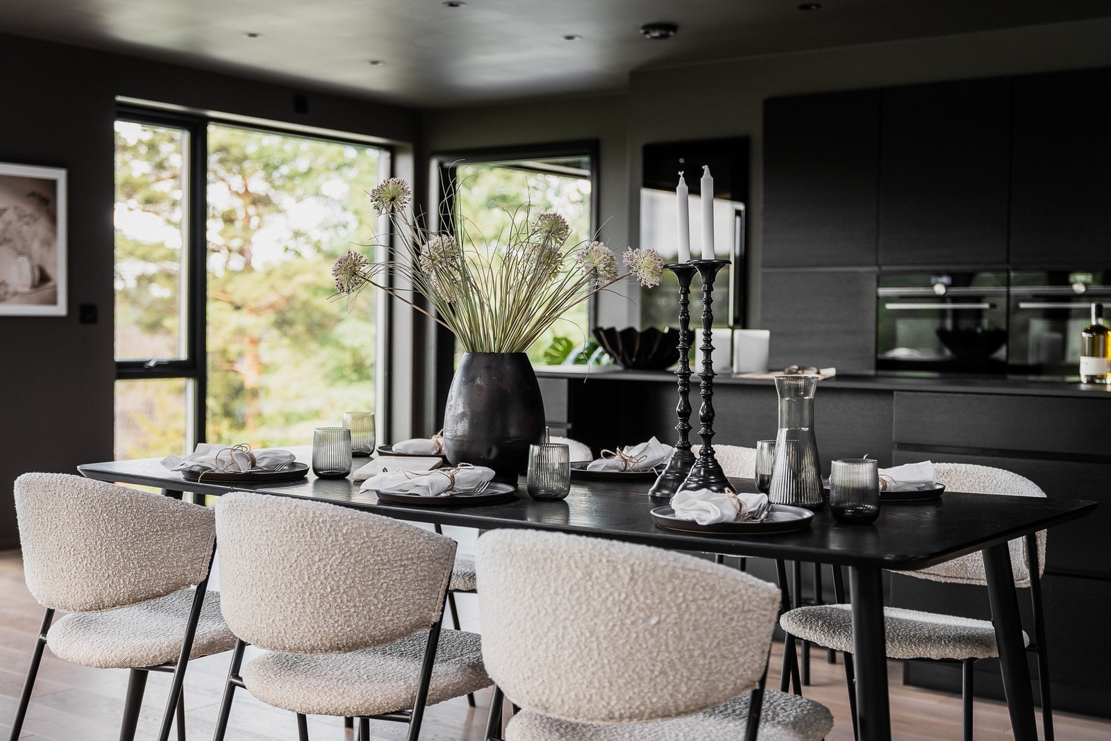 Luftig atmosfære. Galleribilde