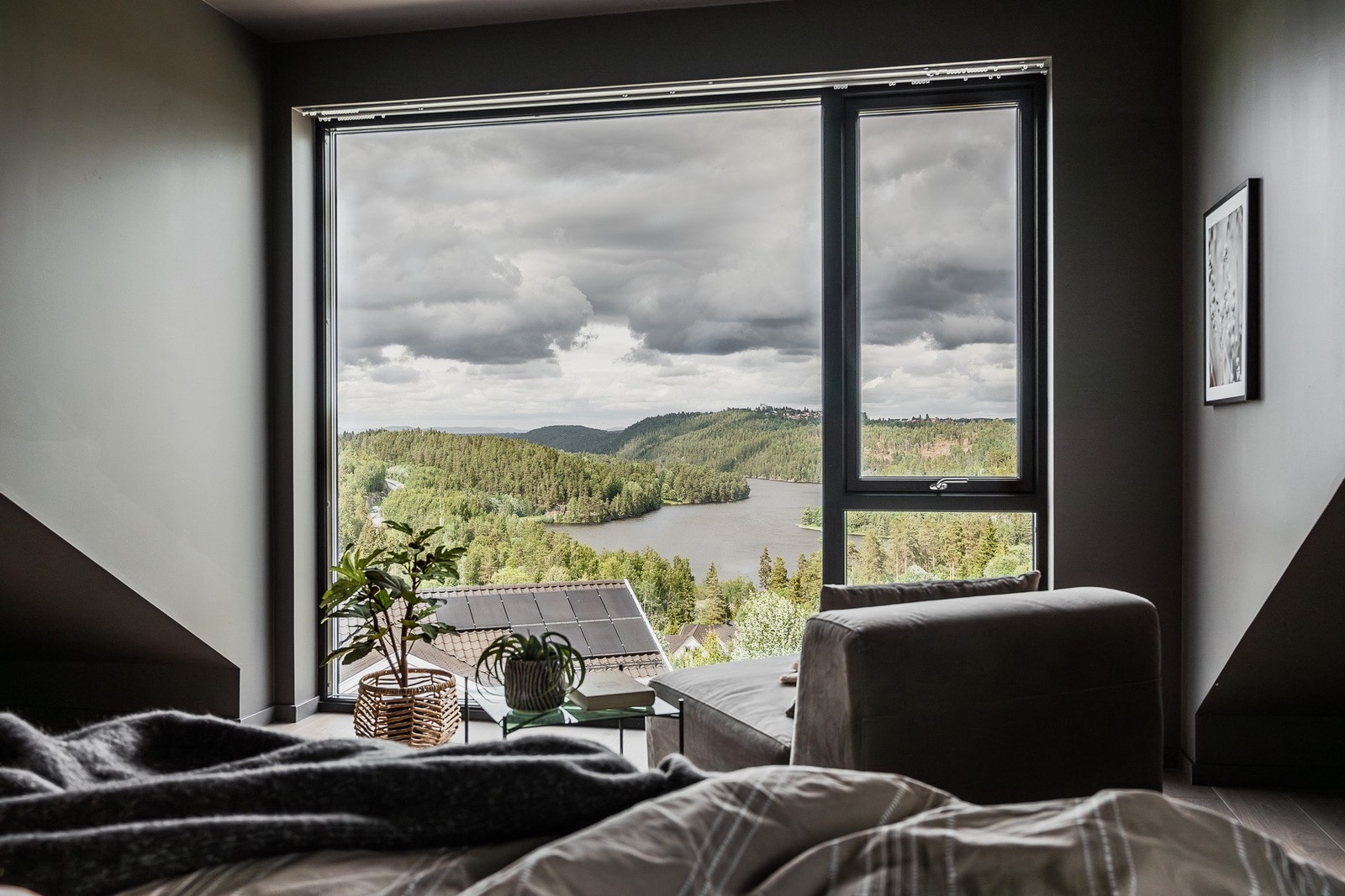 Flott utsikt fra hovedsoverommet! Galleribilde