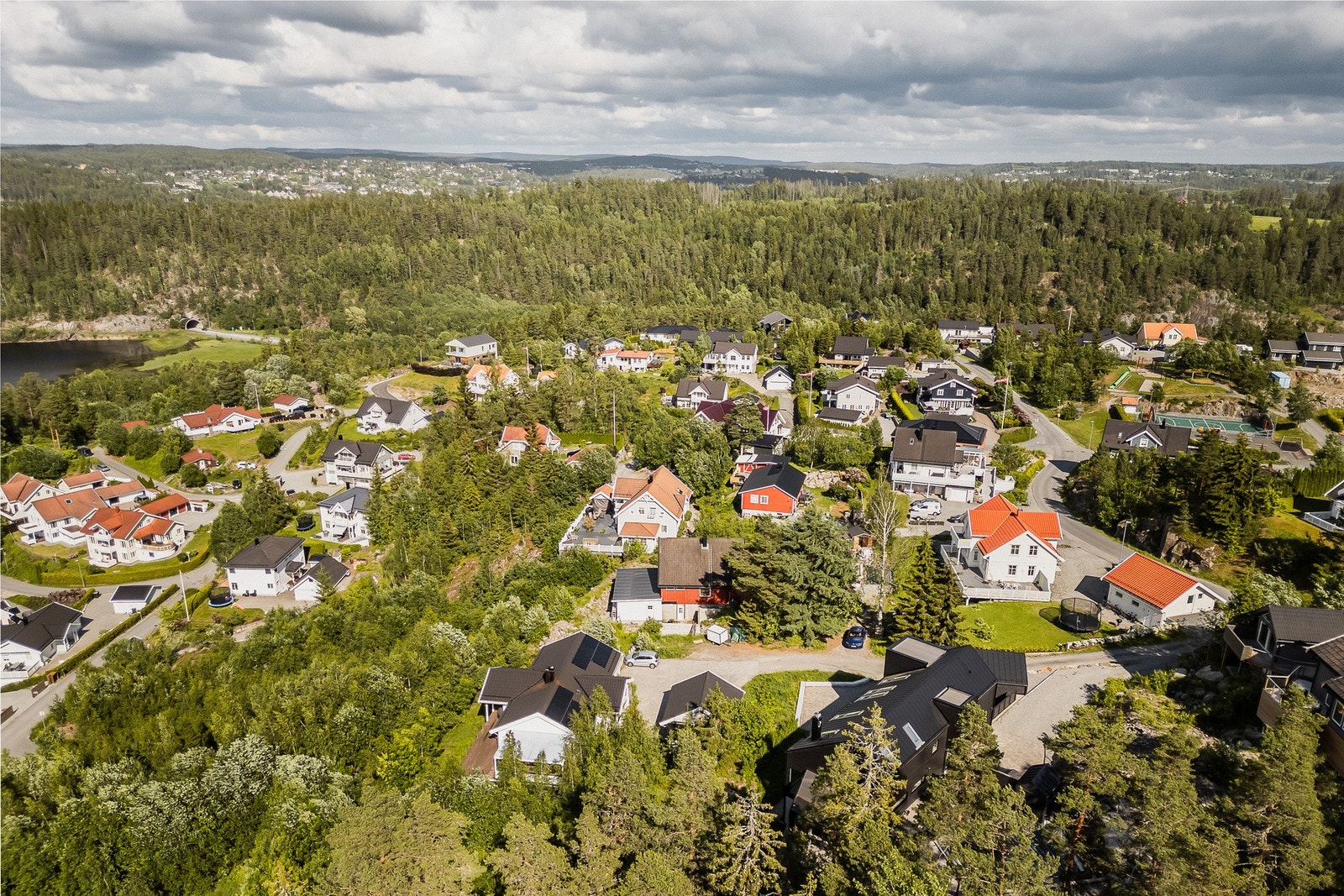 Kort vei til vakre tur- og rekreasjonsområder. Galleribilde