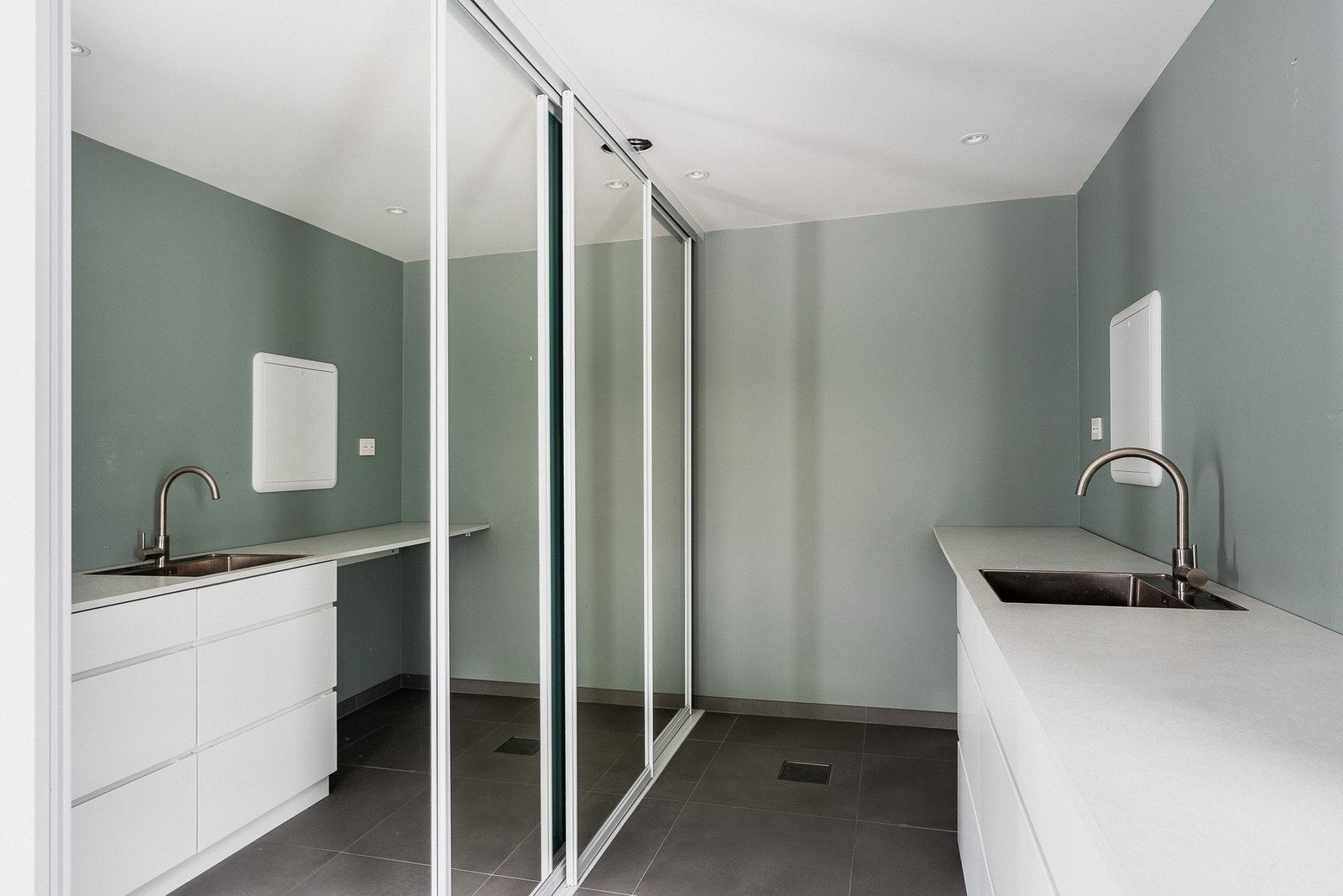 Vaskerom. Galleribilde