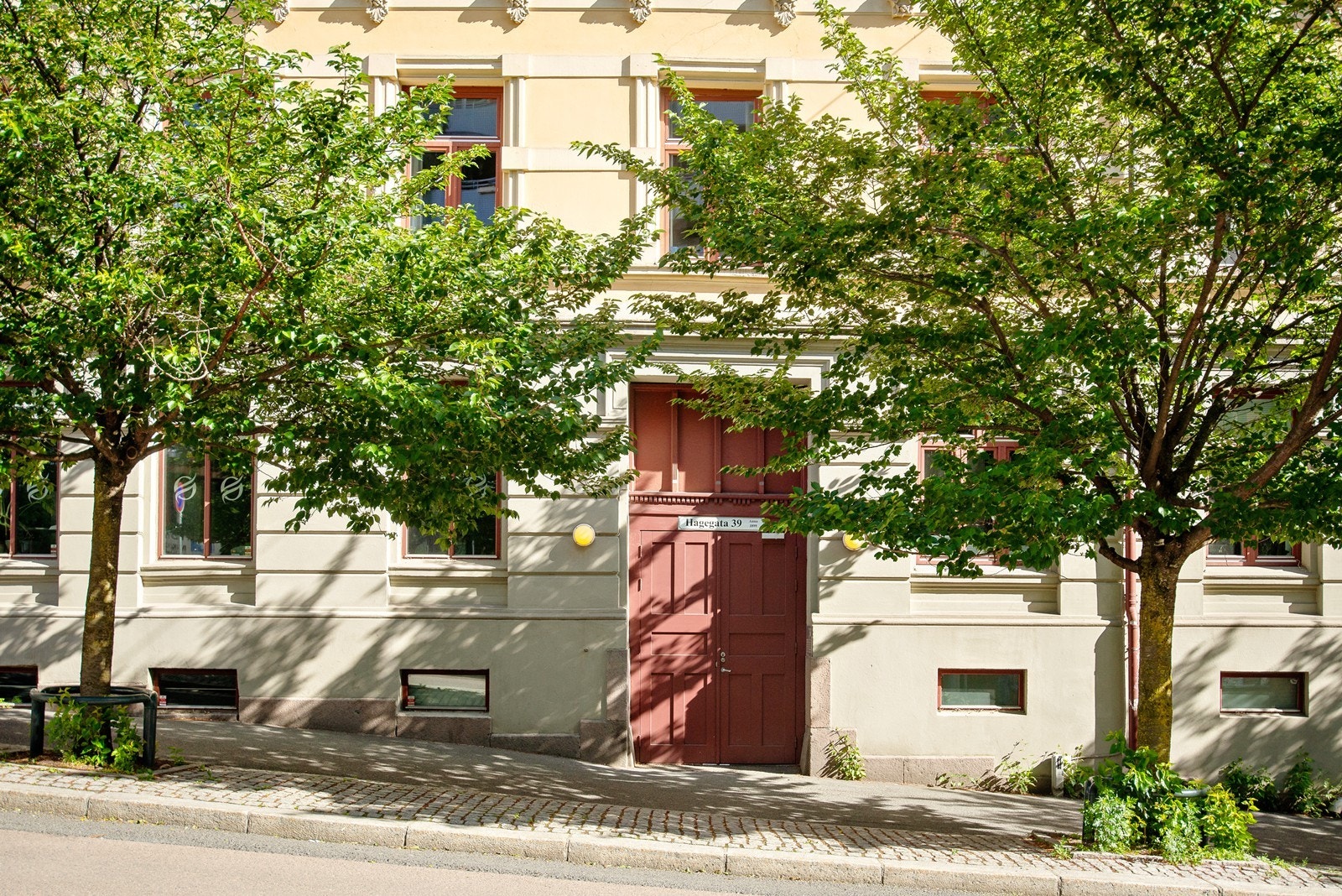 Inngang fra Kolstadgata Galleribilde