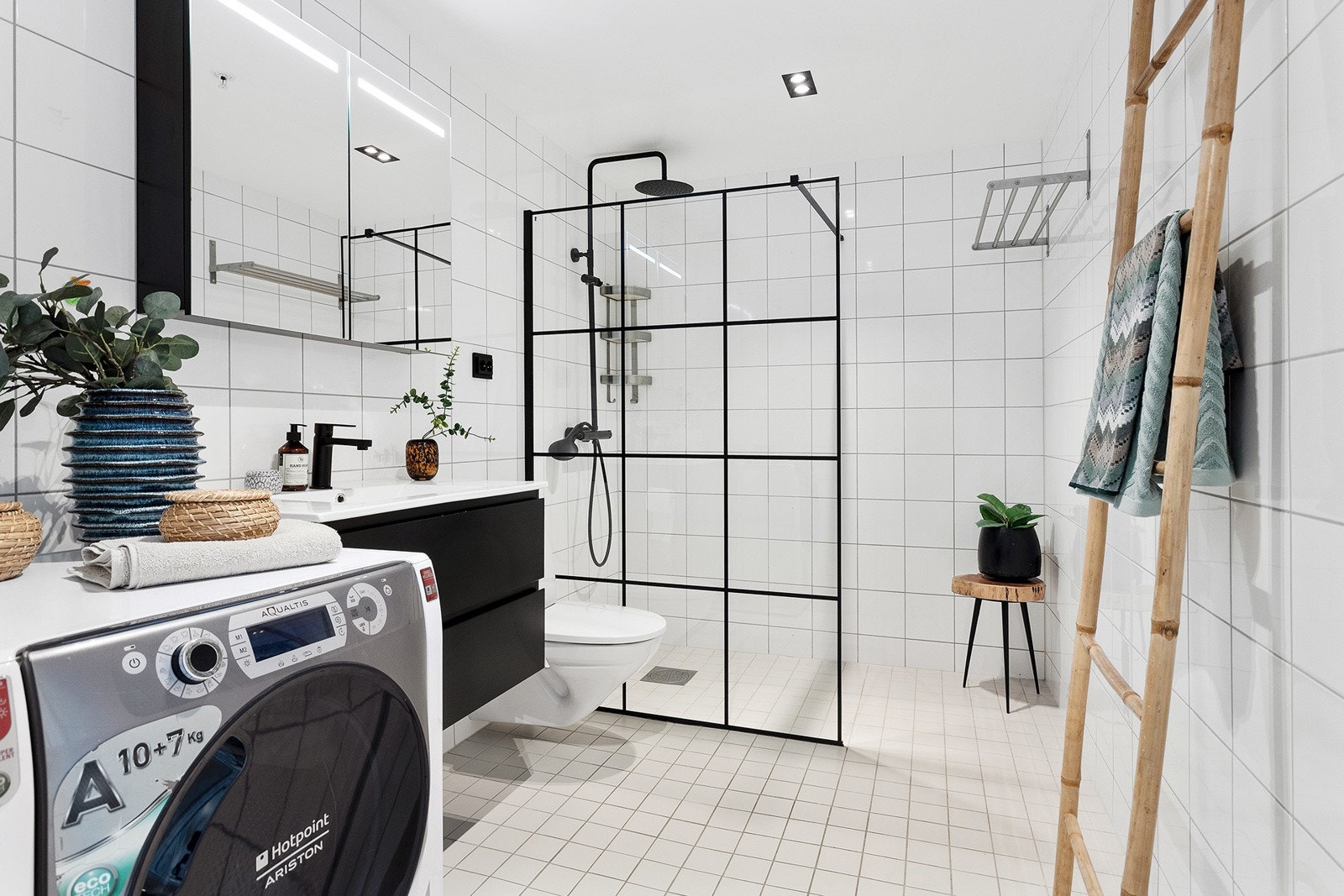 Pent bad med varmekabler Galleribilde