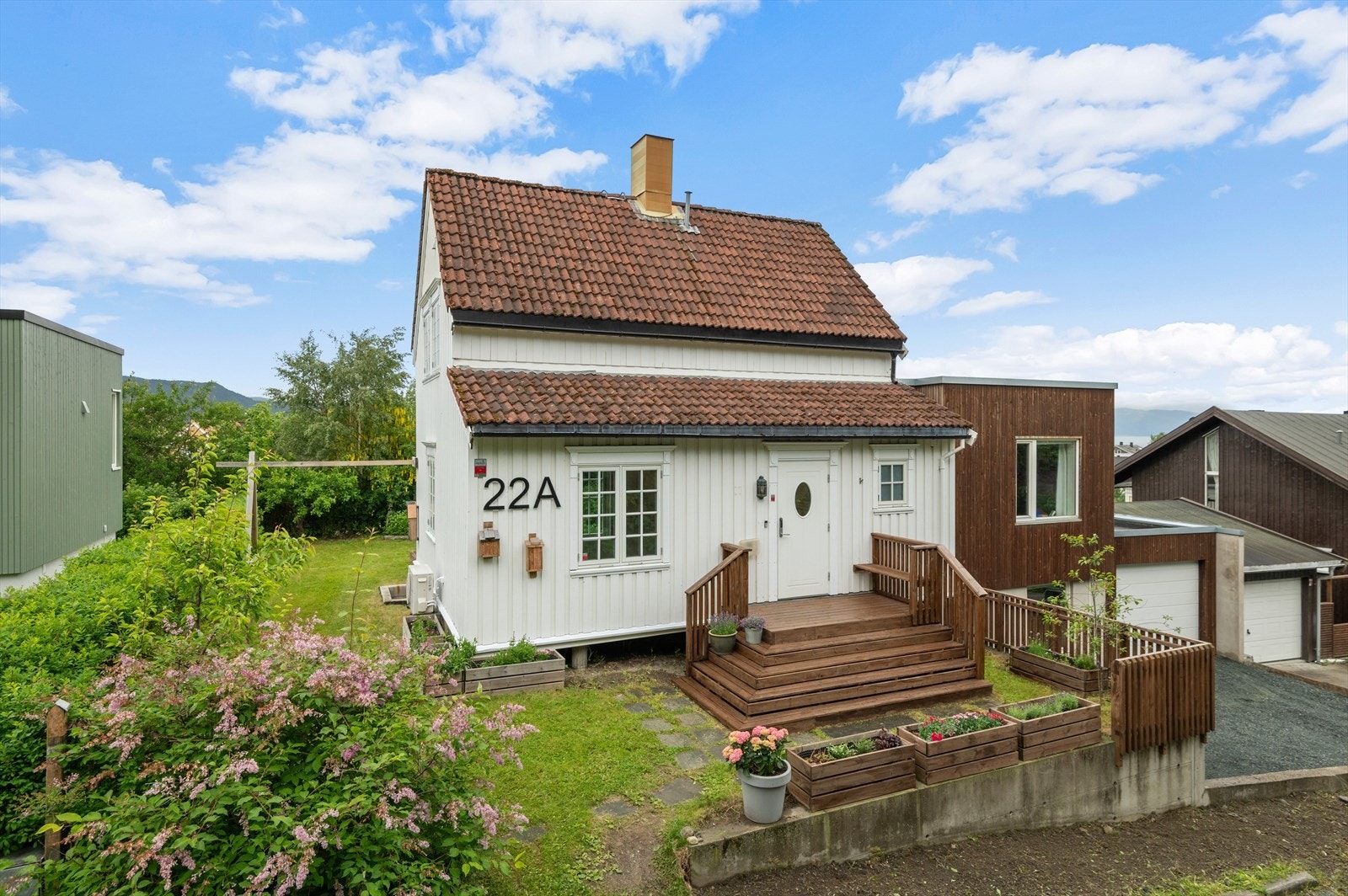 Her får du en elegant og oppgradert enebolig med utleiedel Galleribilde