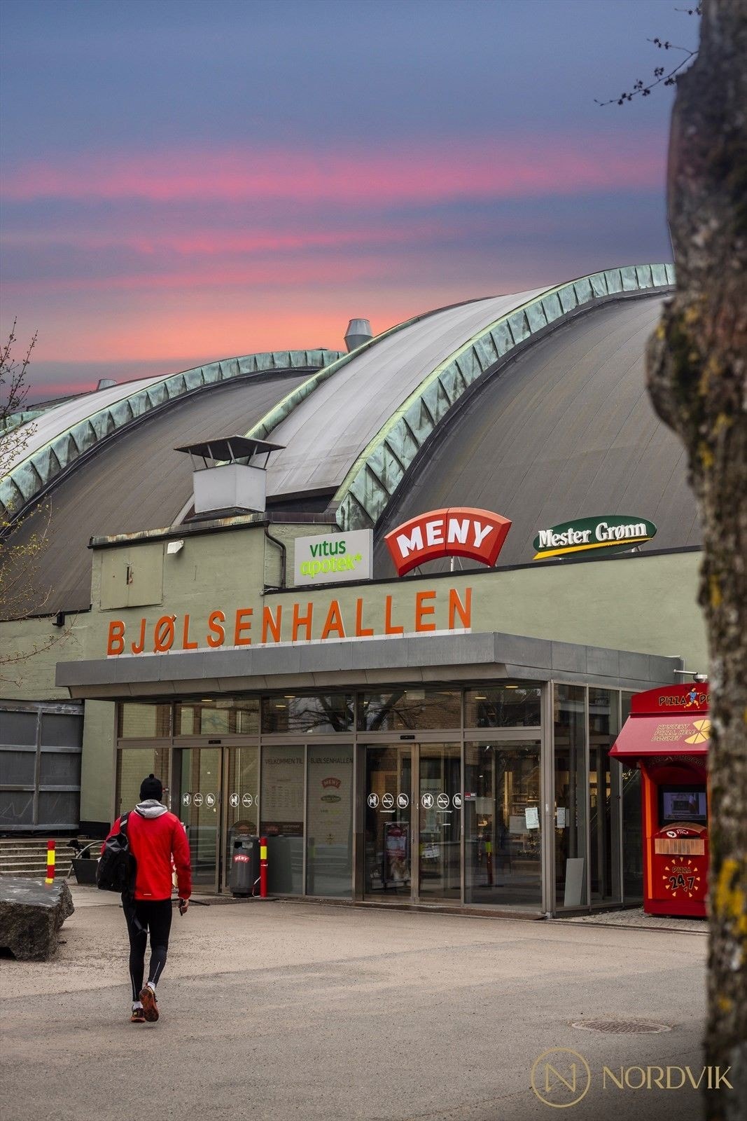 Populære Bjølsenhallen (200m) Galleribilde