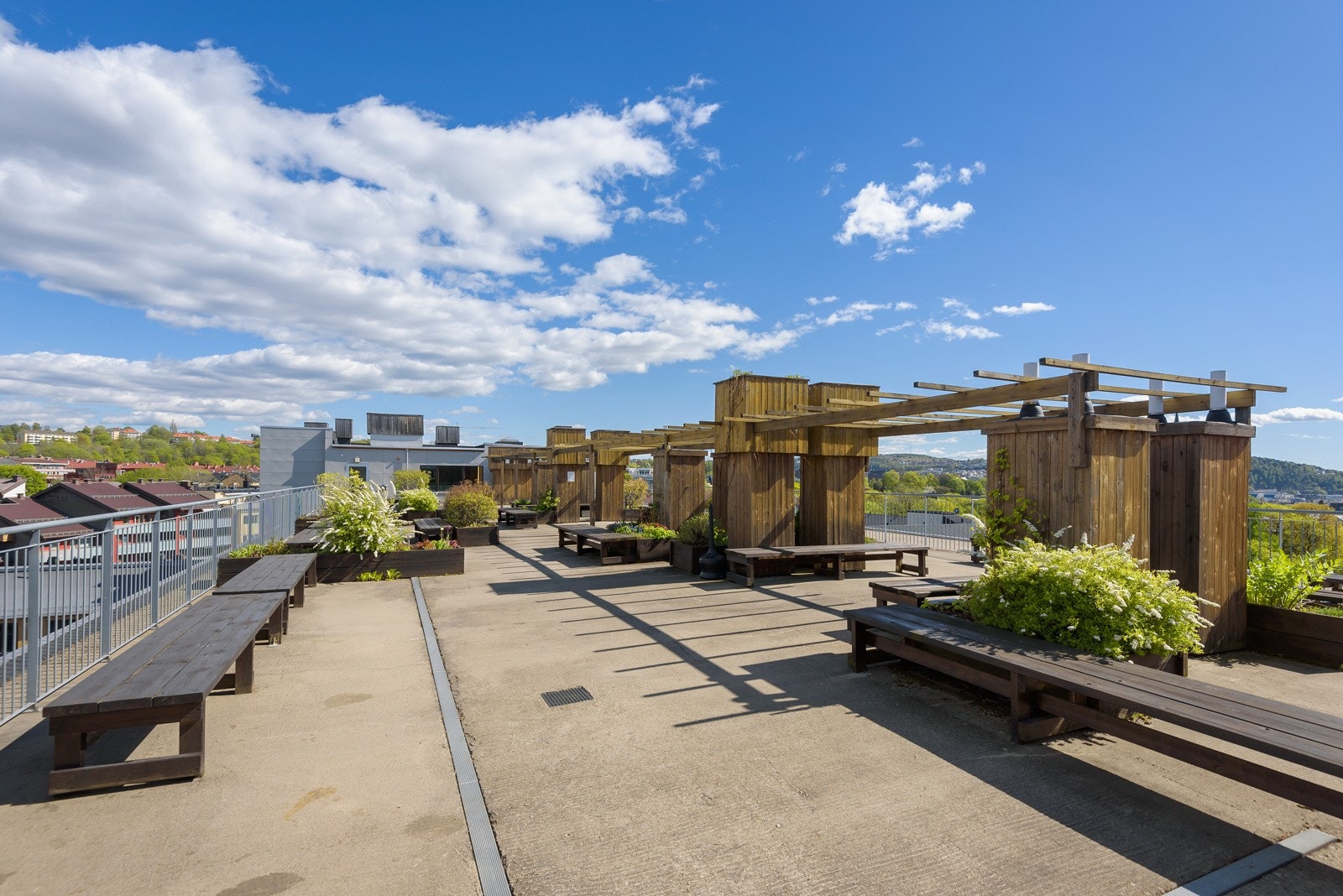 - Heisadkomst opp til fantastisk felles takterrasse - Galleribilde