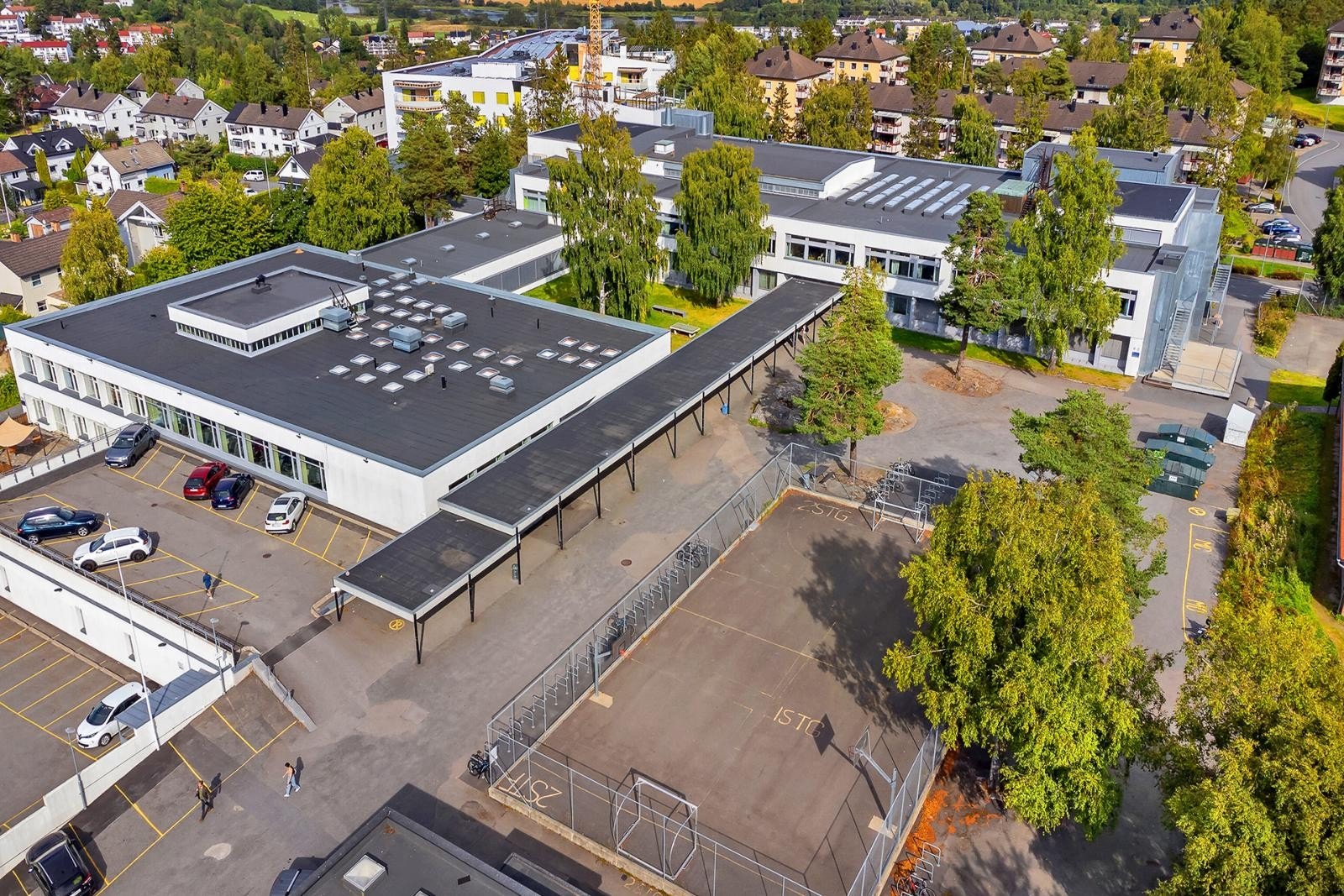 Karlsrud skole Galleribilde