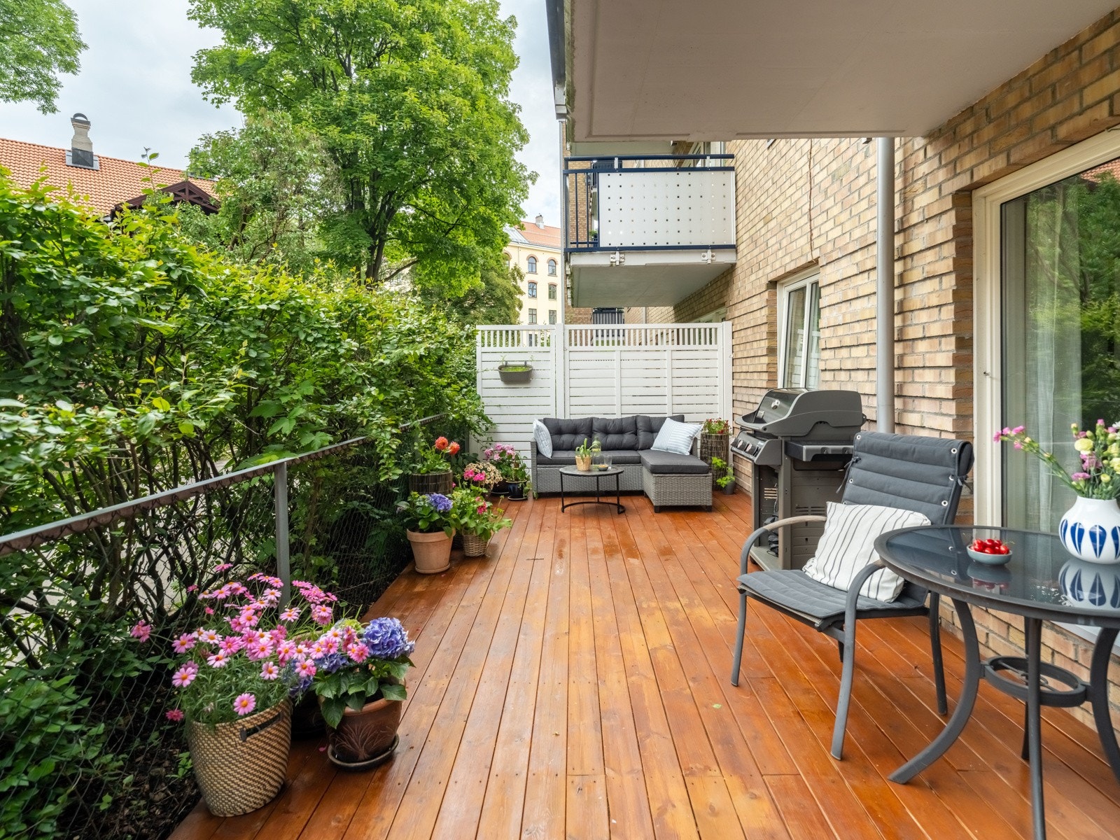 Velkommen til terrasselivet i Pontoppidans gate 9B! Galleribilde