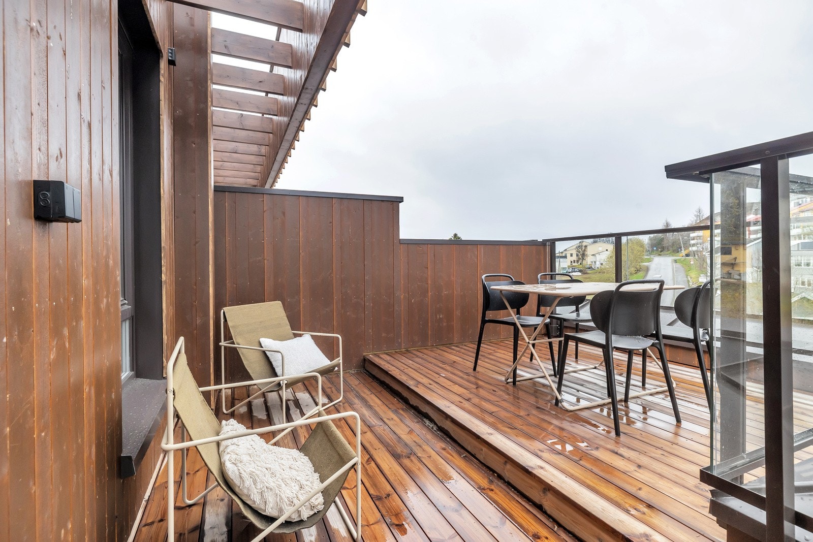 Takterrassen er vestvendt og solrik Galleribilde