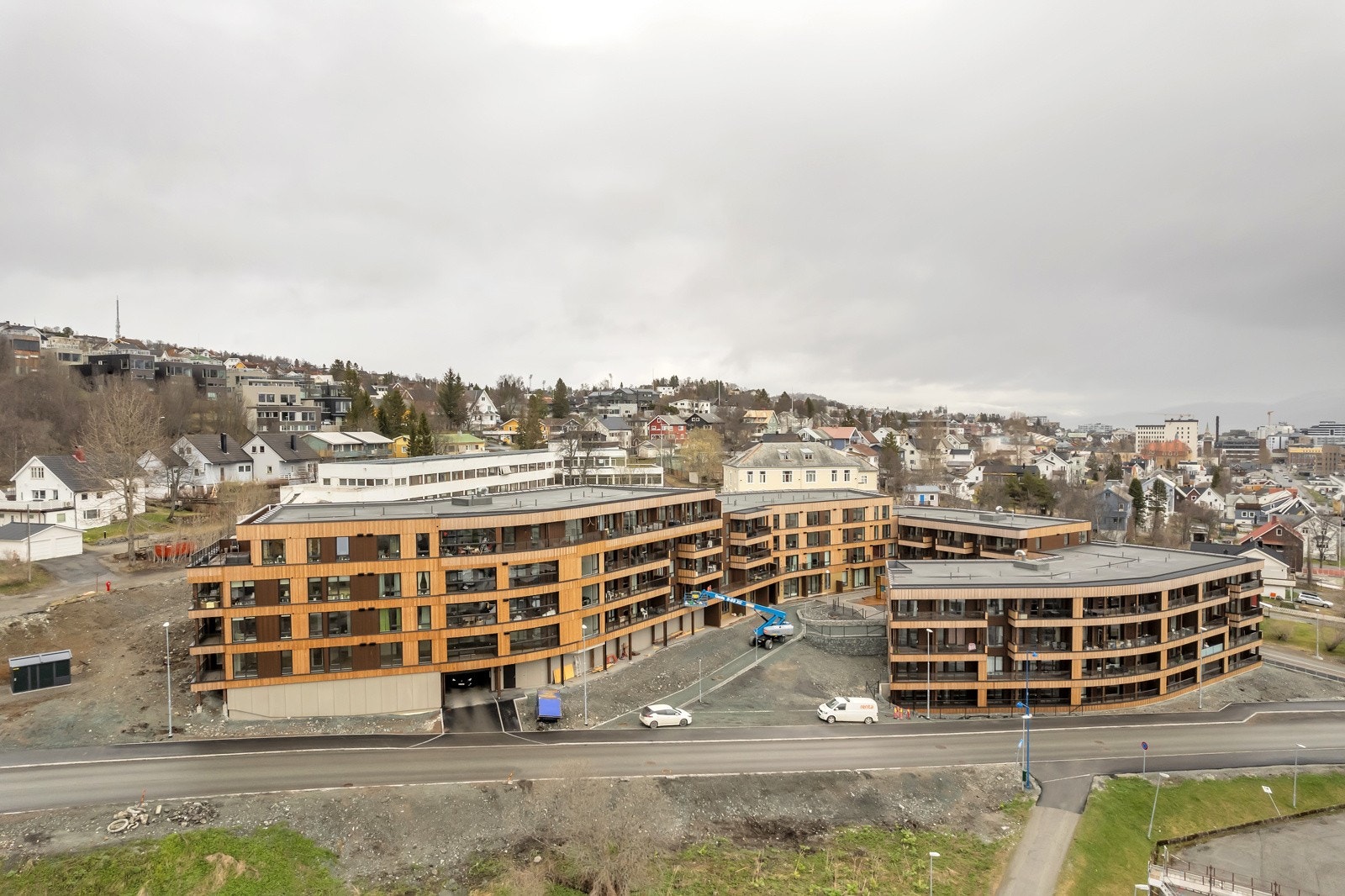 Byggene har flott arkitektur og ligger sentrumsnært Galleribilde