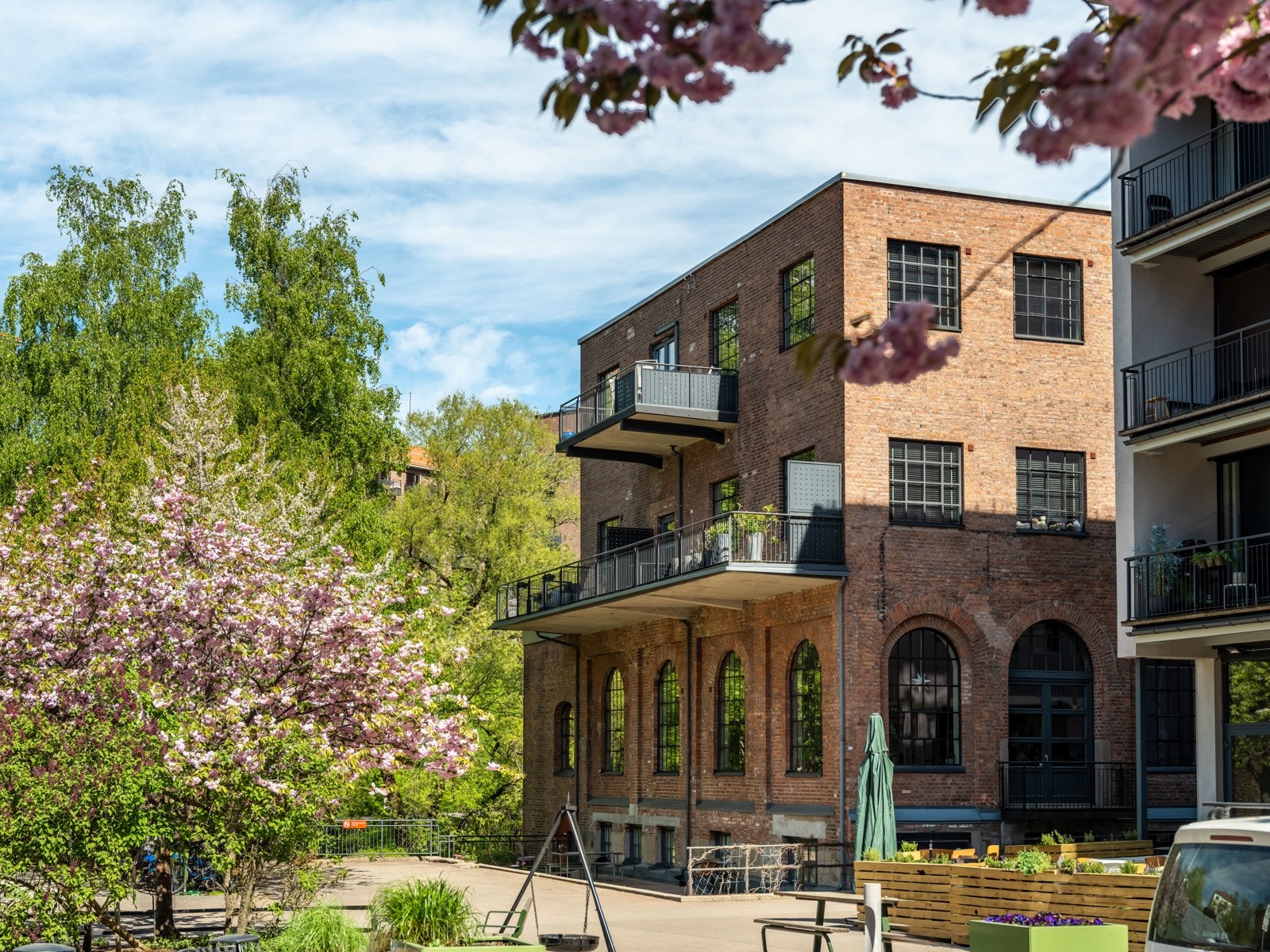 Leiligheten ligger i ett av de historiske byggene på Lilleborg - selve Såpefabrikken er dette. Galleribilde