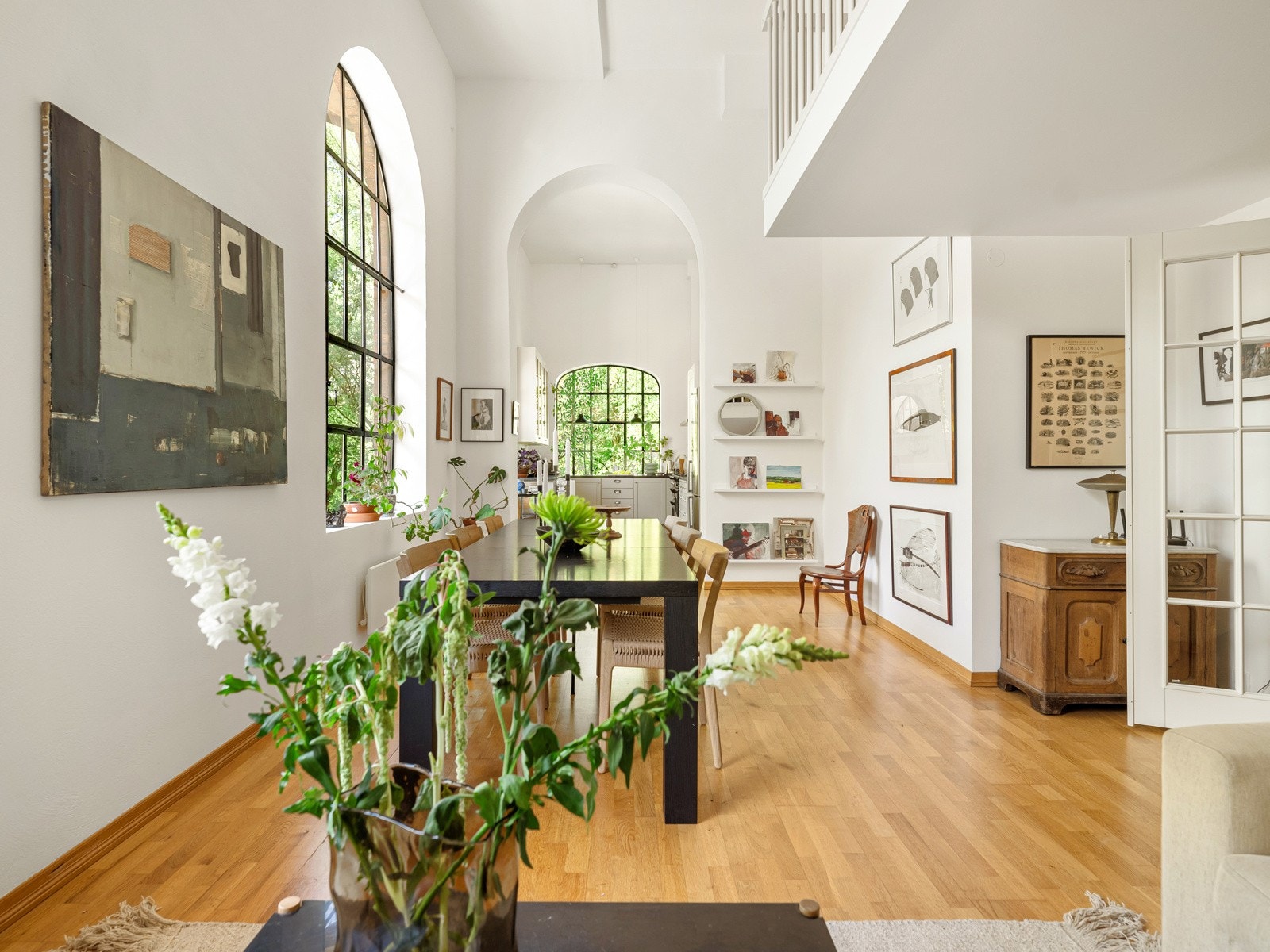 Dette er en av de leilighetene der man som megler angrer på at alle superlativene er brukt opp. Galleribilde