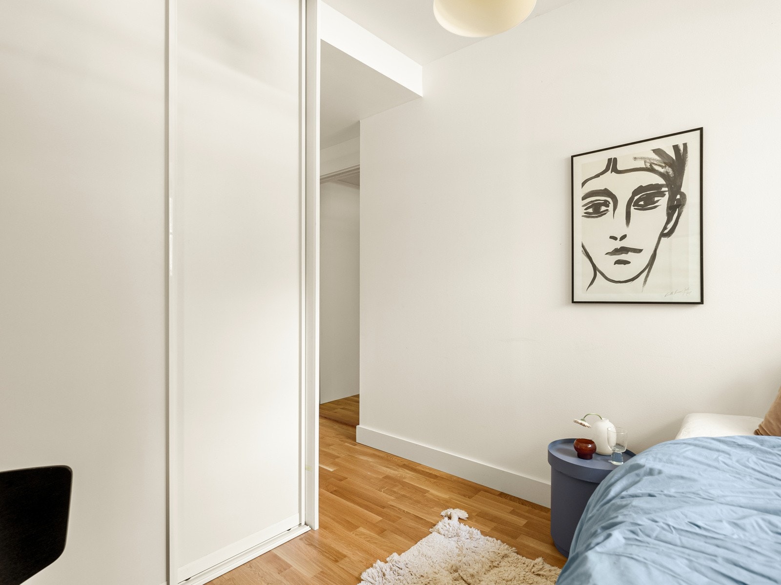 Også dette rommet har veldig bra med skap. Galleribilde