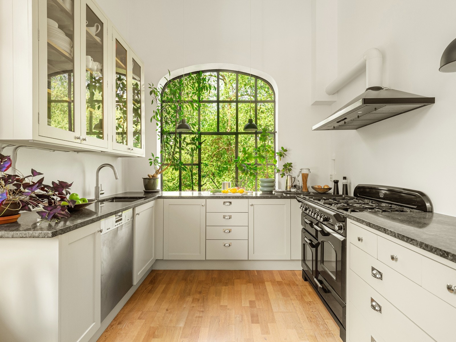 Dette kler leiligheten svært godt. Galleribilde