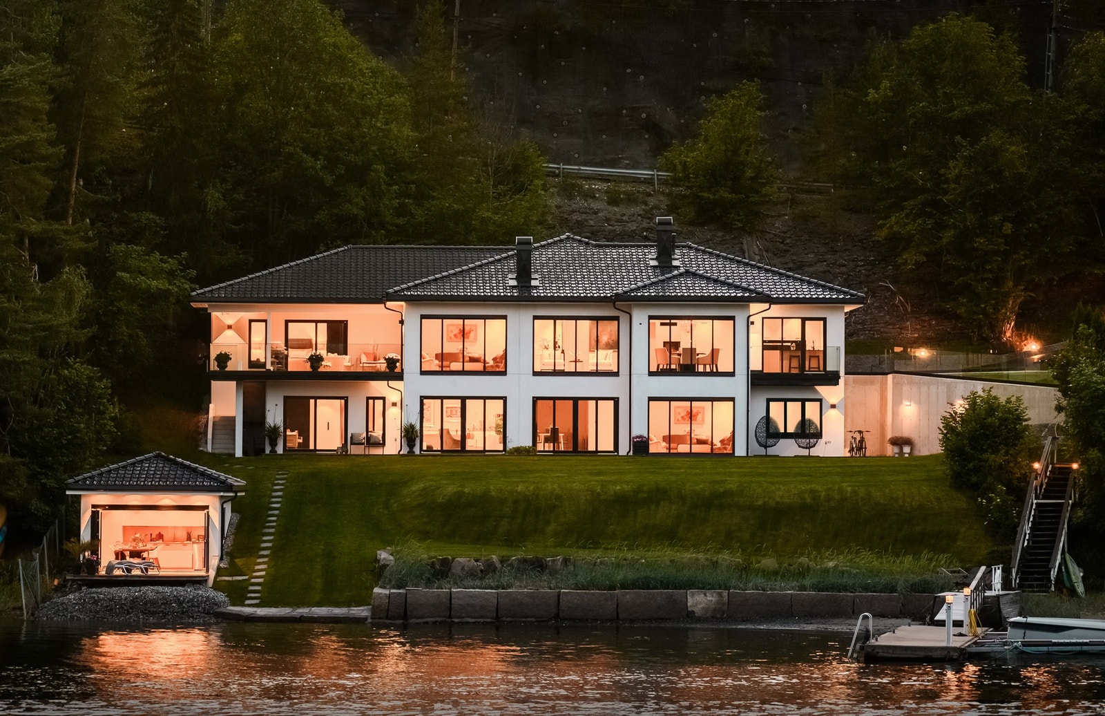 NES YA Arkitekttegnet Strandeiendom Fra 2022 Av L Gedde Dahl H y NES YA Arkitekttegnet Strandeiendom Fra 2022 Av L Gedde Dahl H y