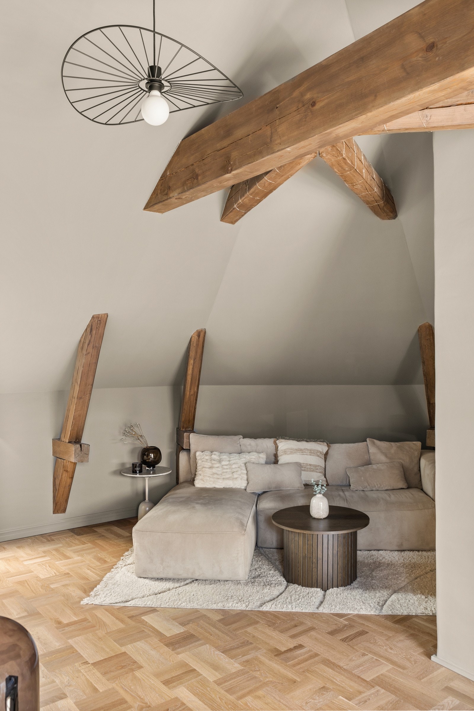 Under utbyggingen i 2022/23 ble det etablert balansert ventilasjonsanlegg som sørger for frisk og god luft. Galleribilde