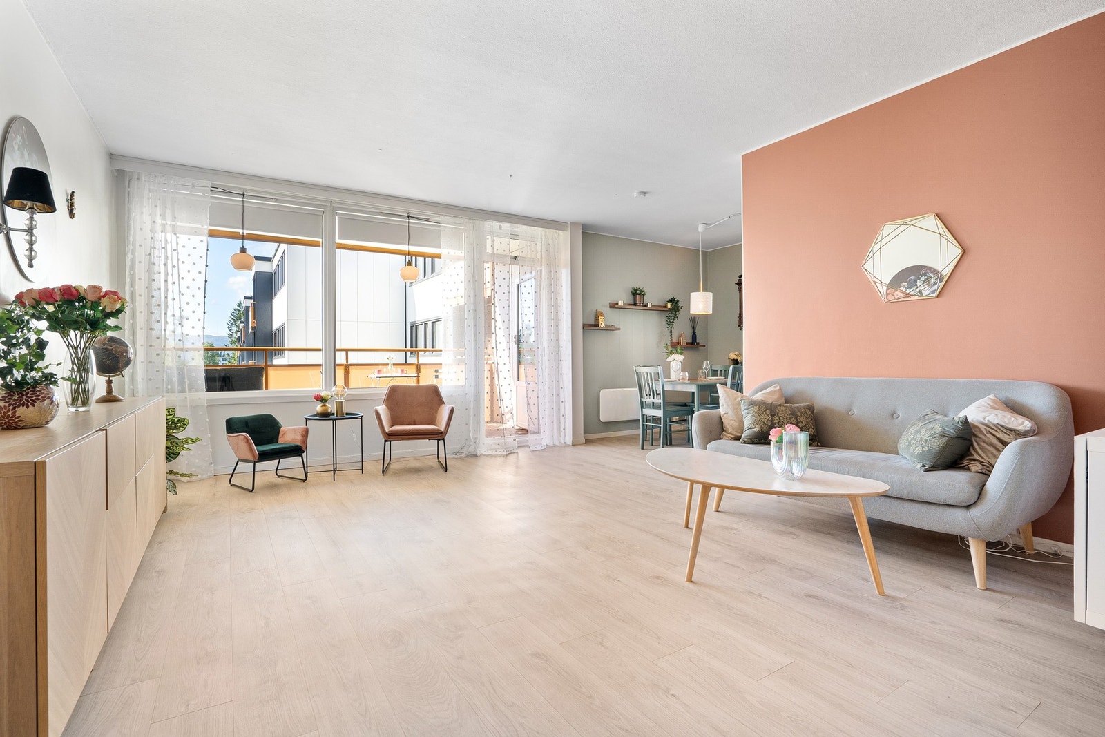 EiendomsMegler 1 ved Anders Keiseraas har gleden av å presentere Casper Lundes veg 8 A. Galleribilde