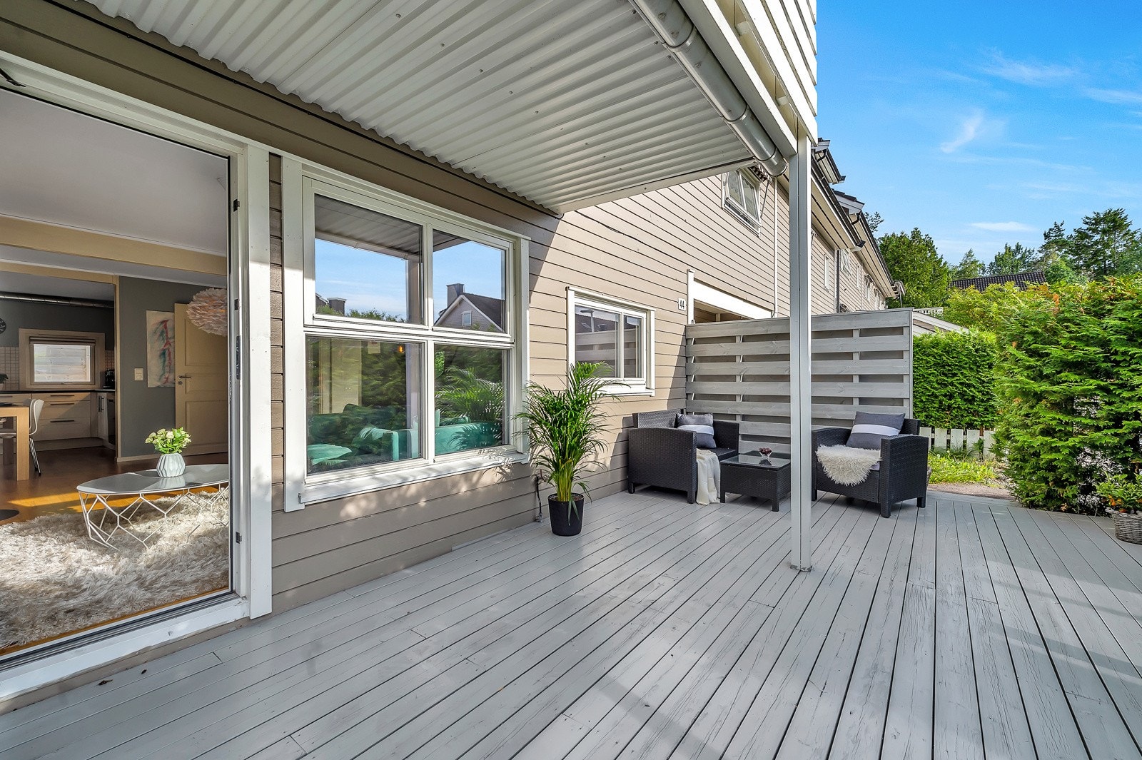Her har du nesten like mye terrasse som bolig Galleribilde