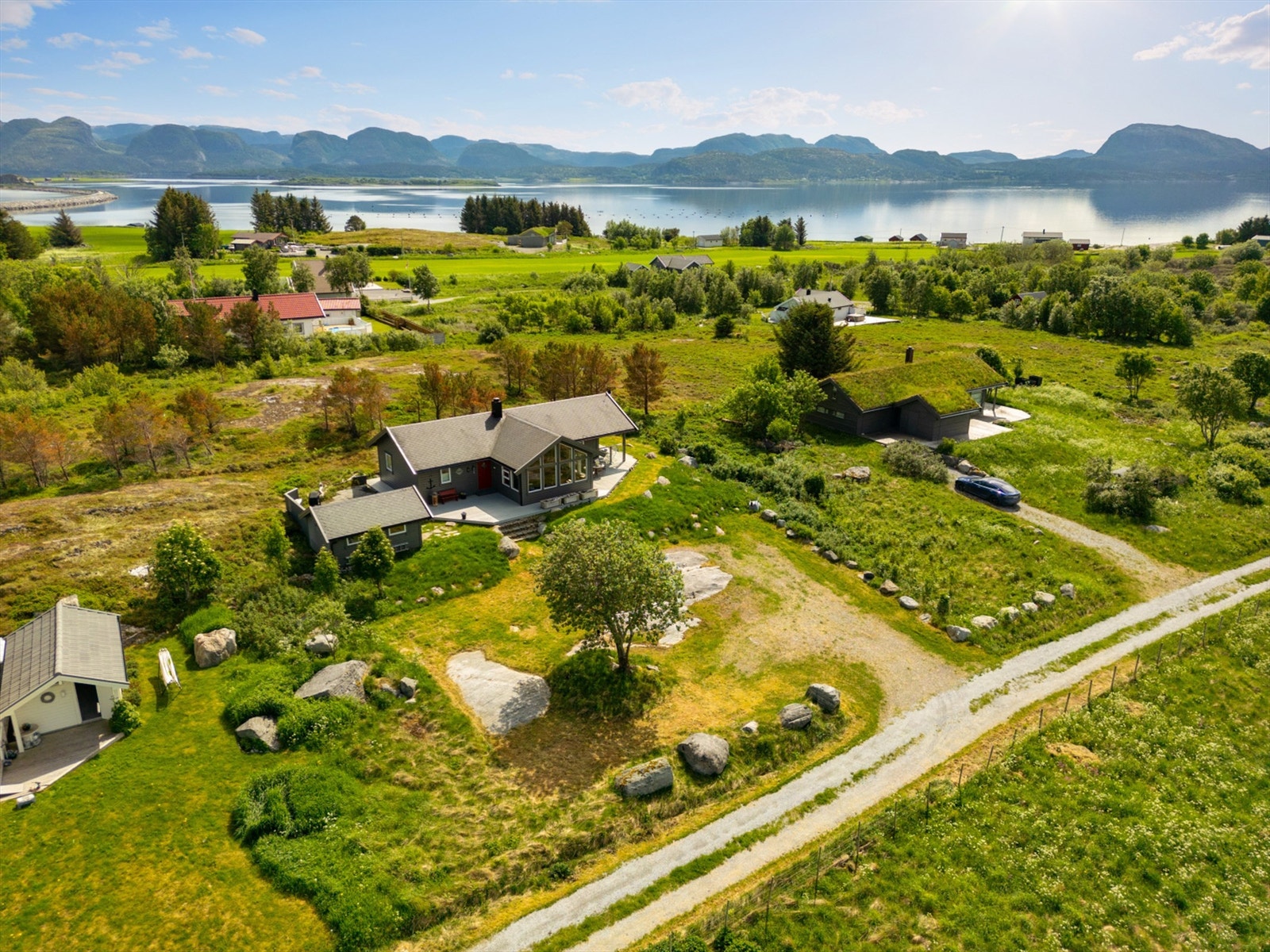 I tillegg til det eksisterende, er det mulig å sette opp et ekstra anneks mot øst. Galleribilde