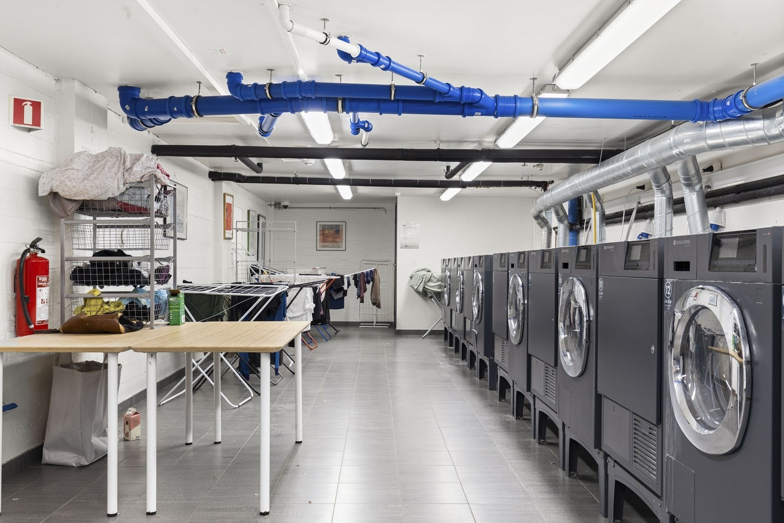 Borettslagets vaskekjeller. Galleribilde