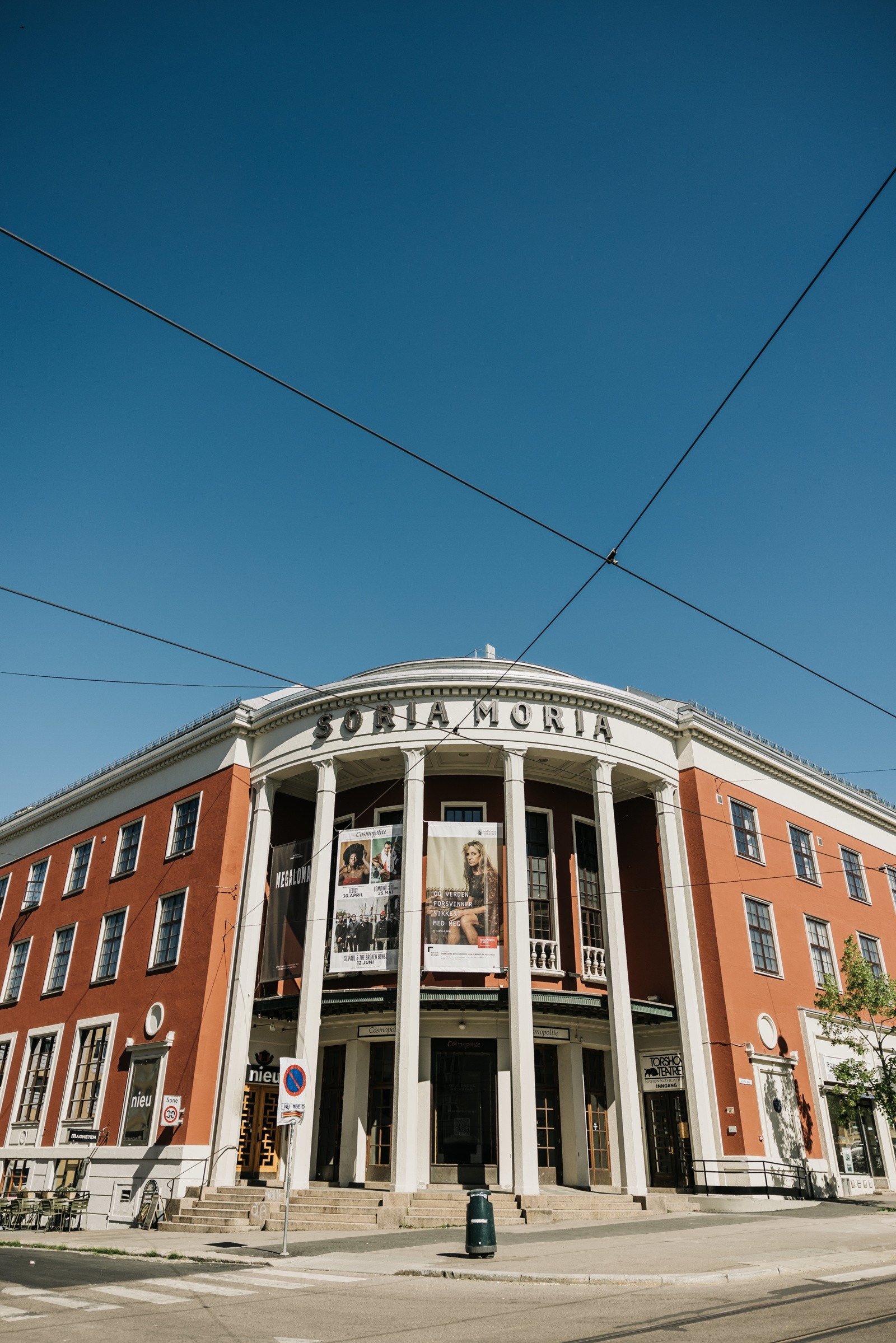Soria Moria med Nieu og Cosmopolite på Torshov. Galleribilde