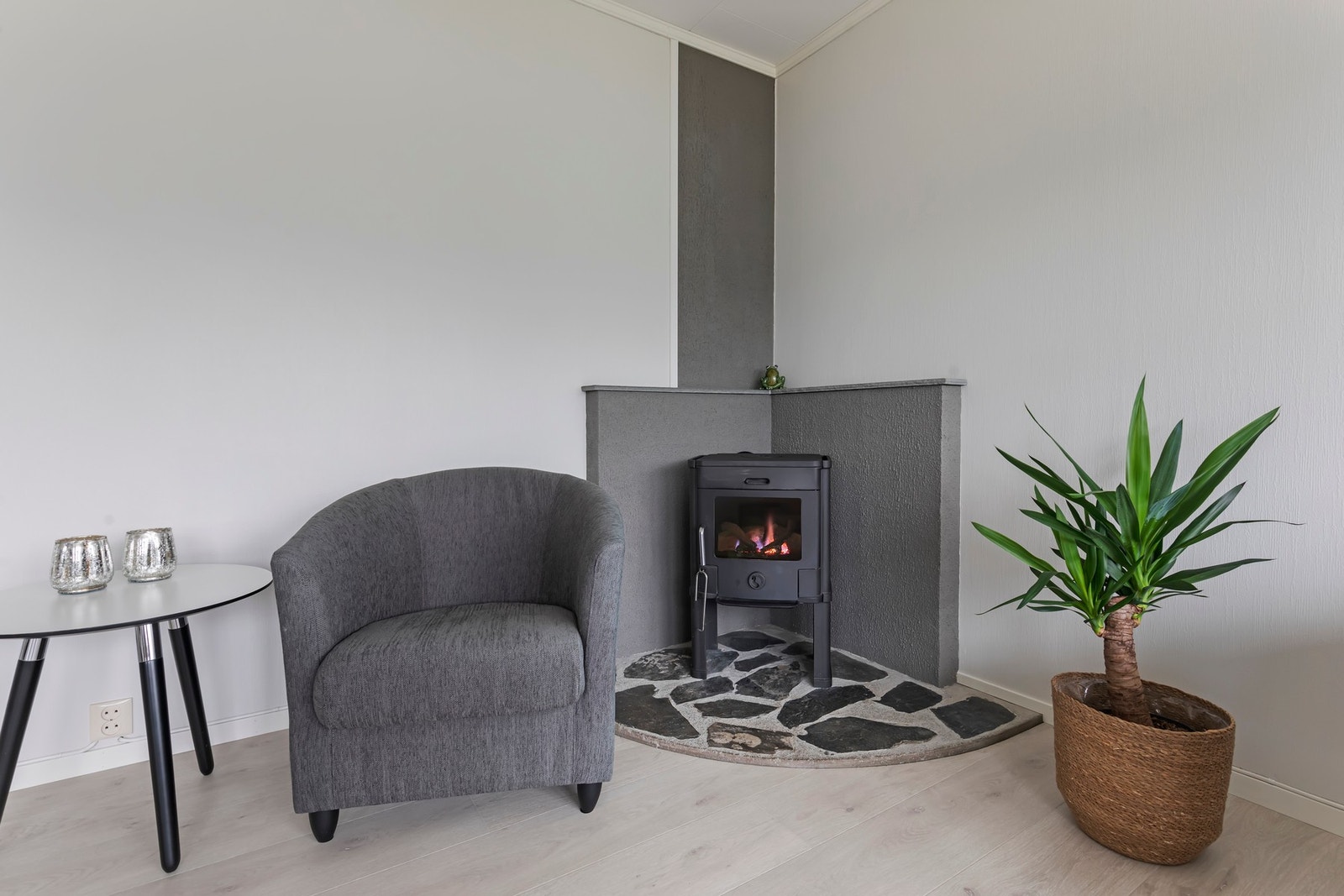 Vedfyring. Galleribilde