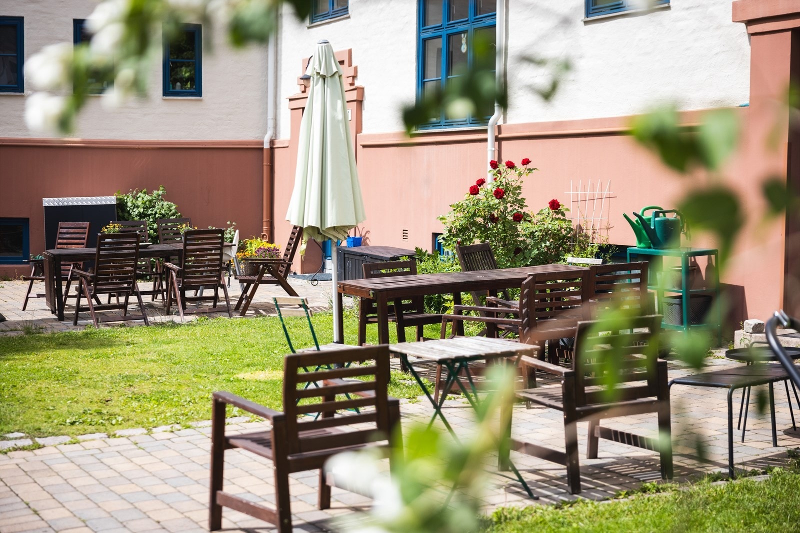 Tysklandsgården ha en bilfri og prisvinnende bakgård! Galleribilde