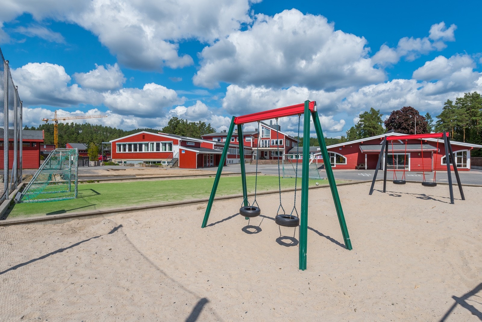 Deler av Froland barneskole Galleribilde