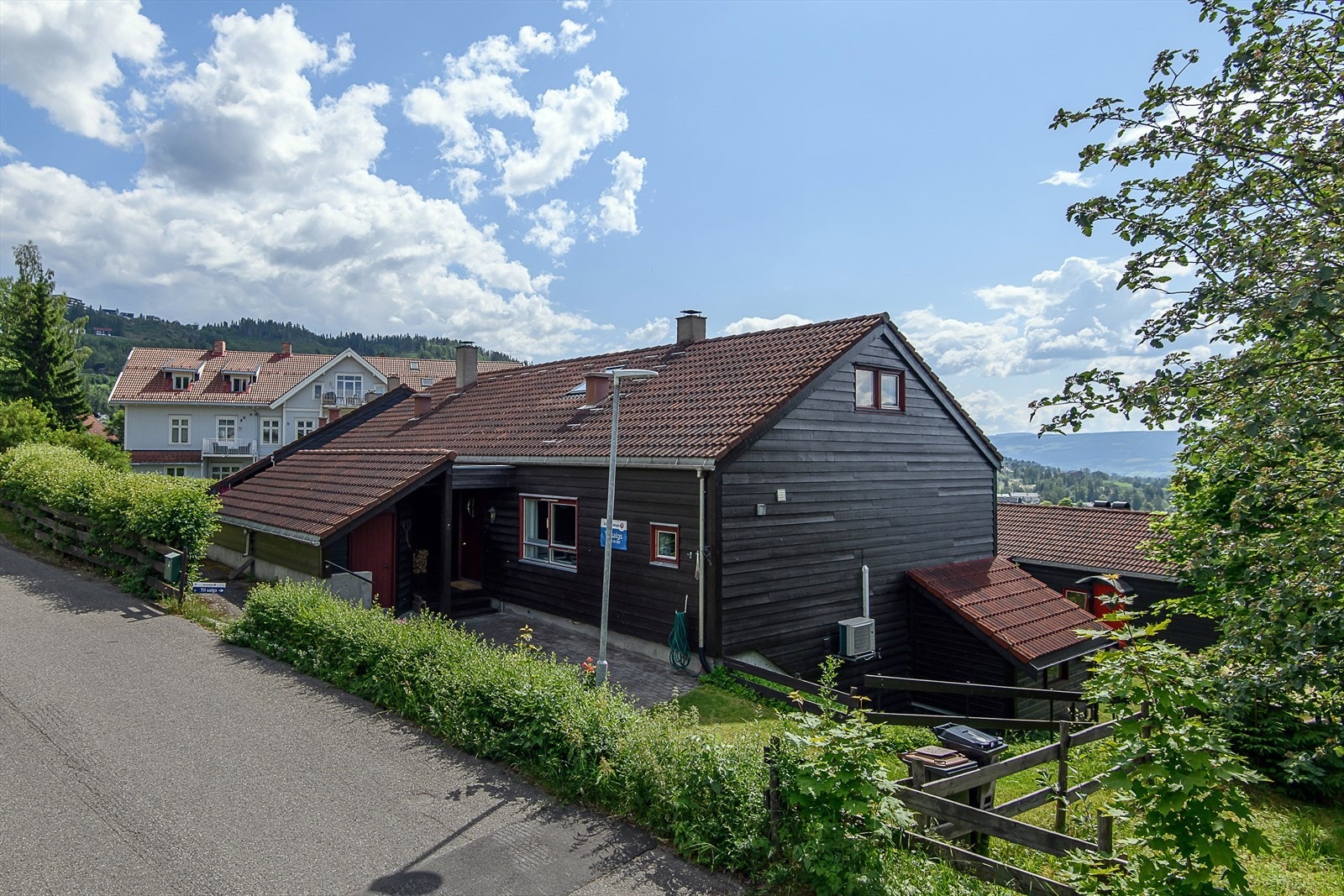 Nærhet til marka med flotte ski- og turmuligheter. Galleribilde