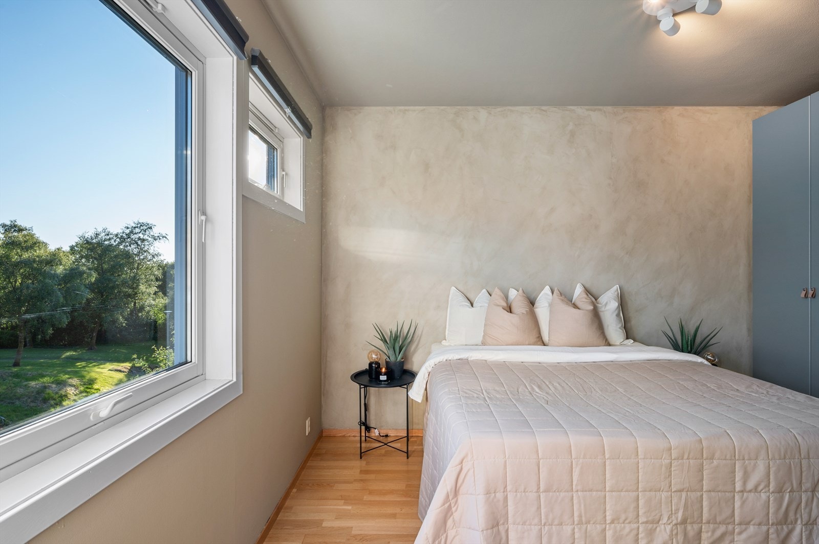 - Her våkner man til naturskjønn utsikt - Galleribilde