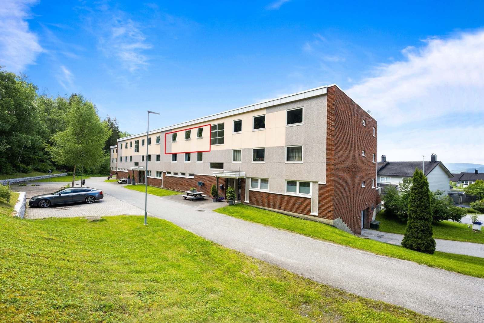 Leiligheten ligger fint til i 3.etasje Galleribilde
