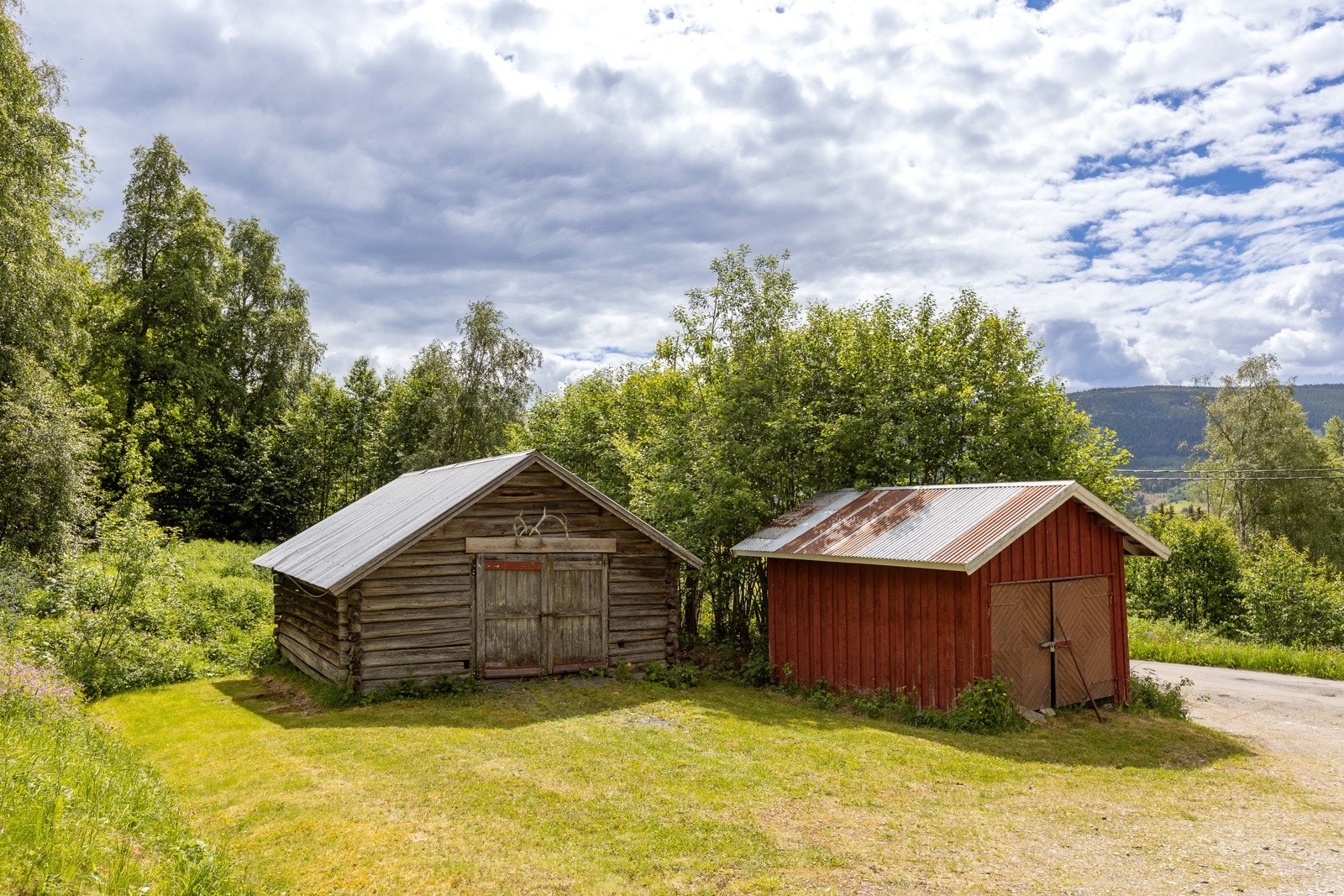 Tidligere låve og garasje Galleribilde