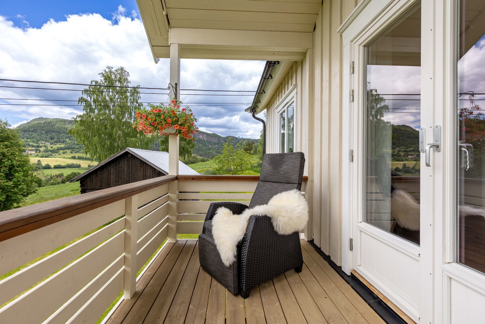 Veranda med utgang fra stue Galleribilde