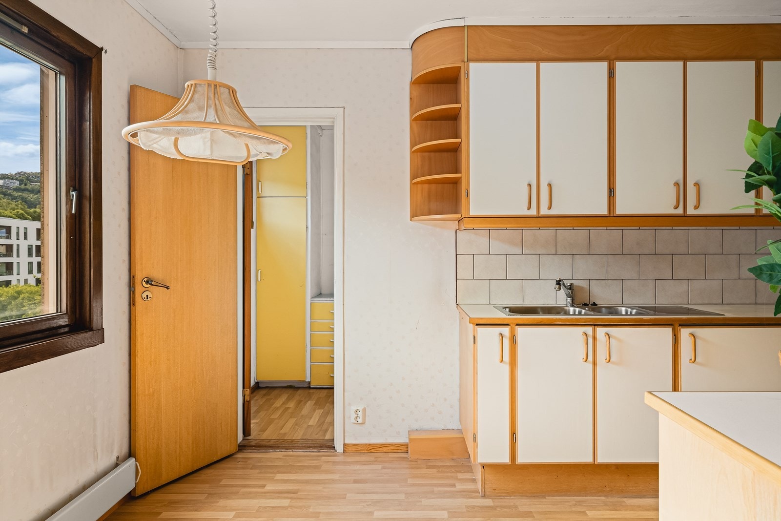 W Eiendomsmegling | Kjøkken og bod Galleribilde