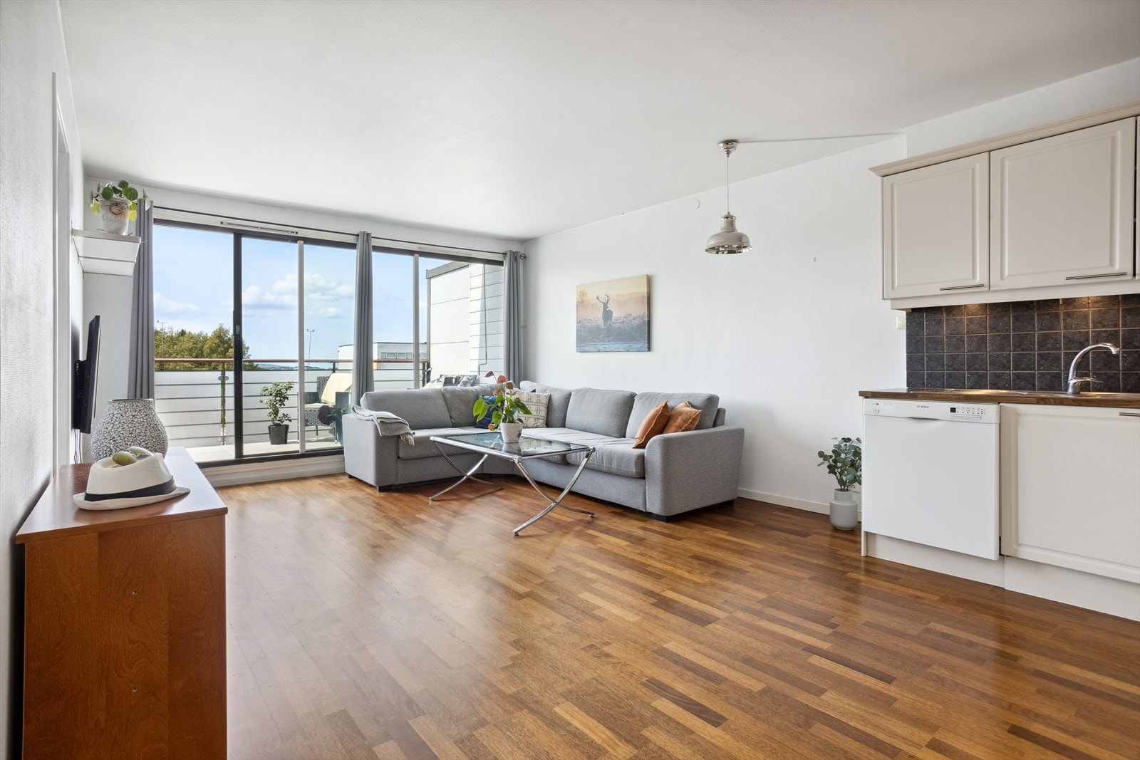 Velkommen til ditt nye hjem i Brønndalsåsen 17! Galleribilde