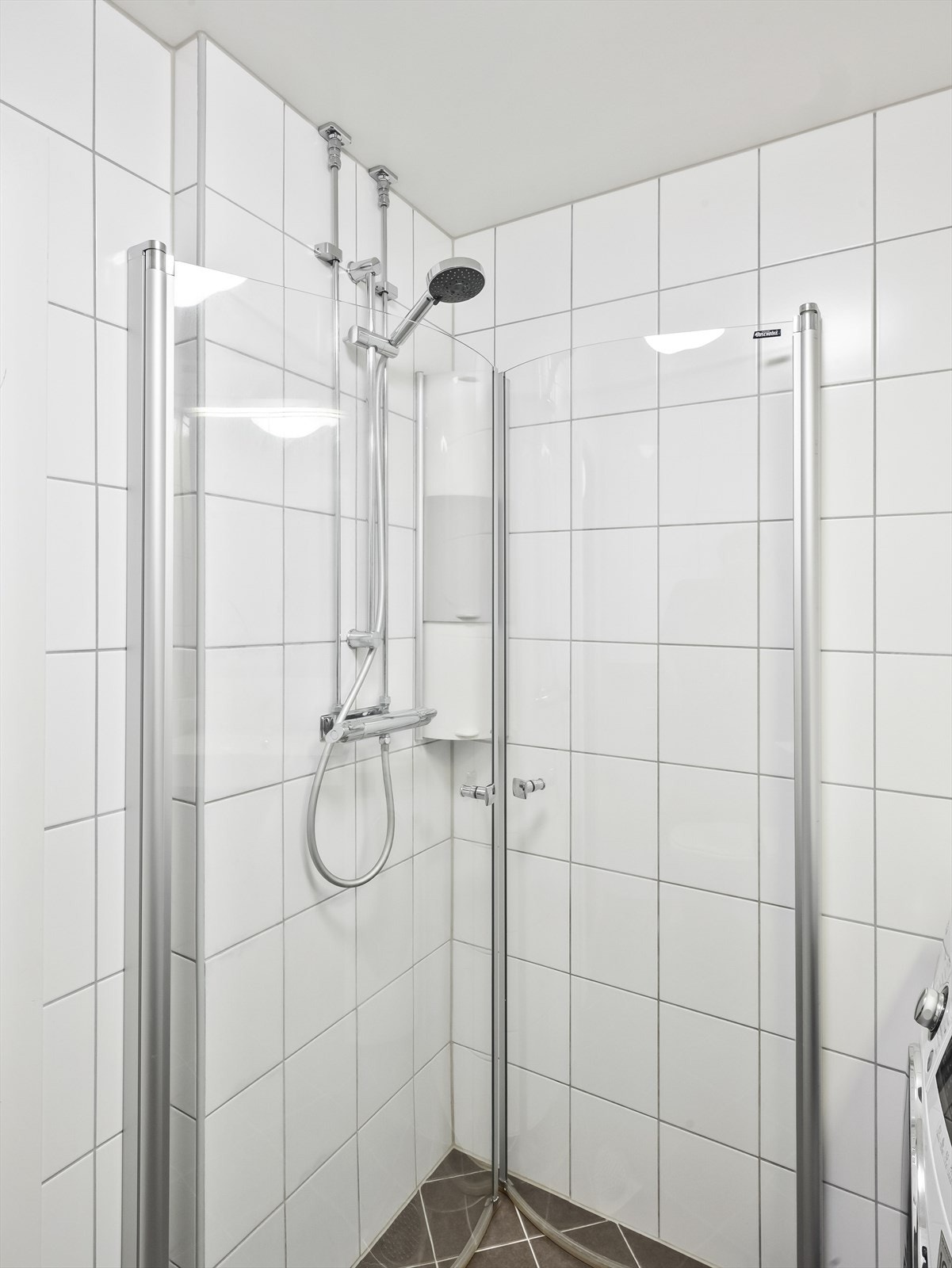 Badet ble rehabilitert i regi av borettslaget i 2014 med nye overflater, nye sluk, røropplegg og membranløsninger. Galleribilde