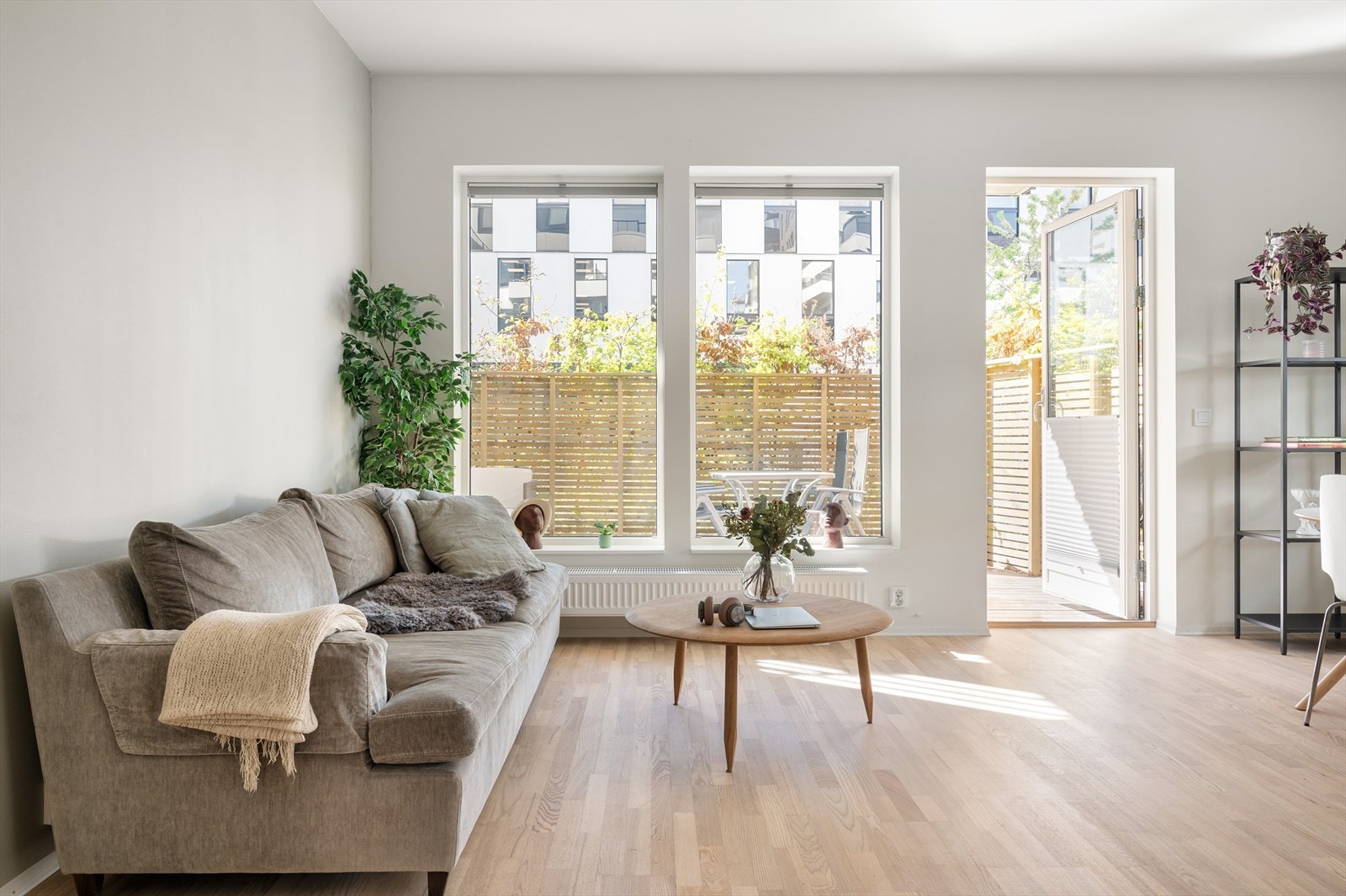 Nordvik v/ Ole Kristian Isdahl ønsker deg velkommen til Freserveien 7! Galleribilde