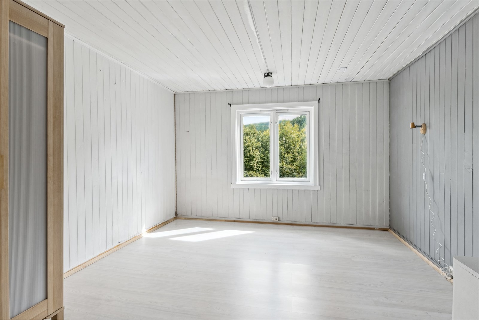 Soverom nummer to måler også 12 kvm. Galleribilde