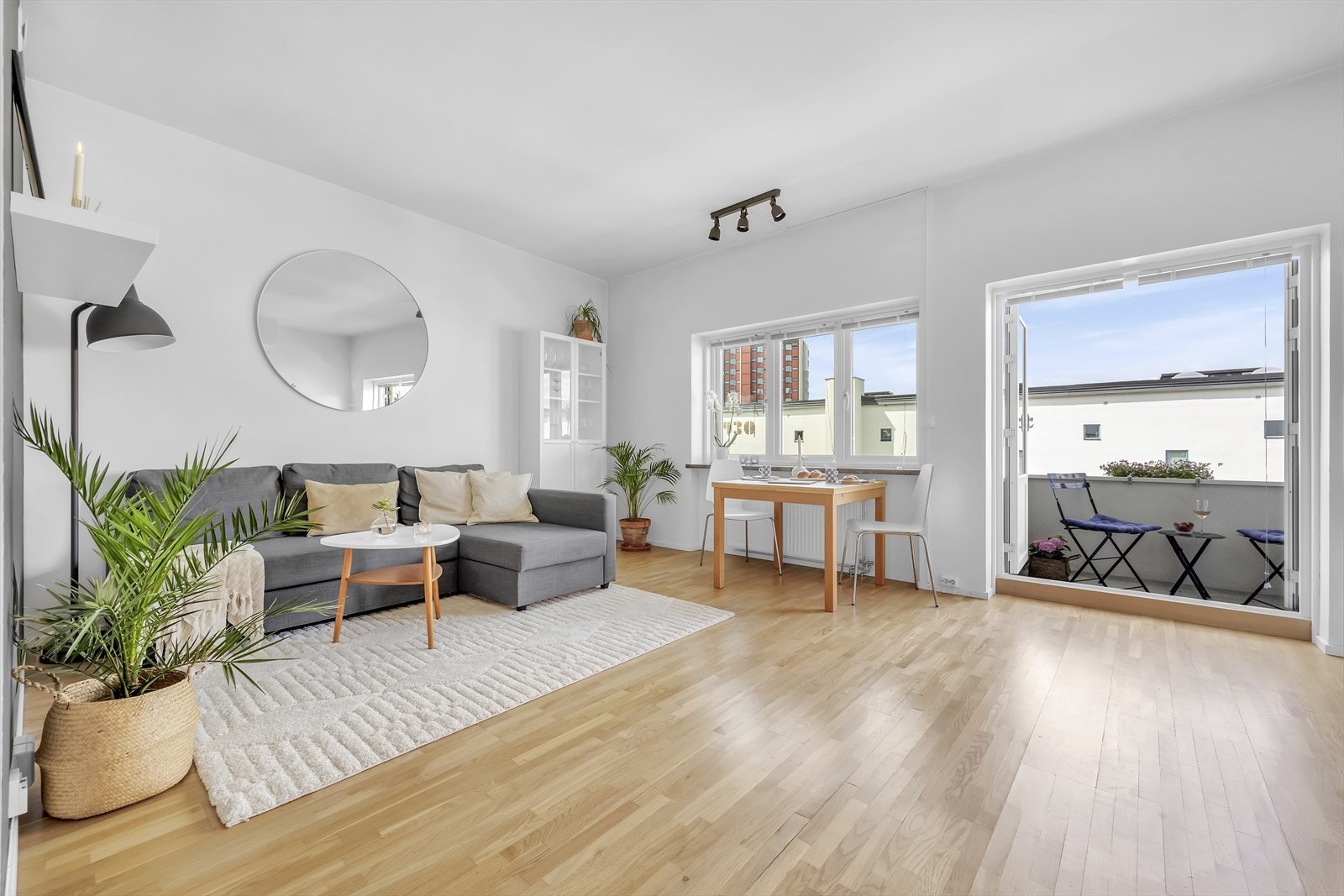 Velkommen til Åsengata 28, presentert av Nini Tran v/Eiendomsmegler1. Galleribilde