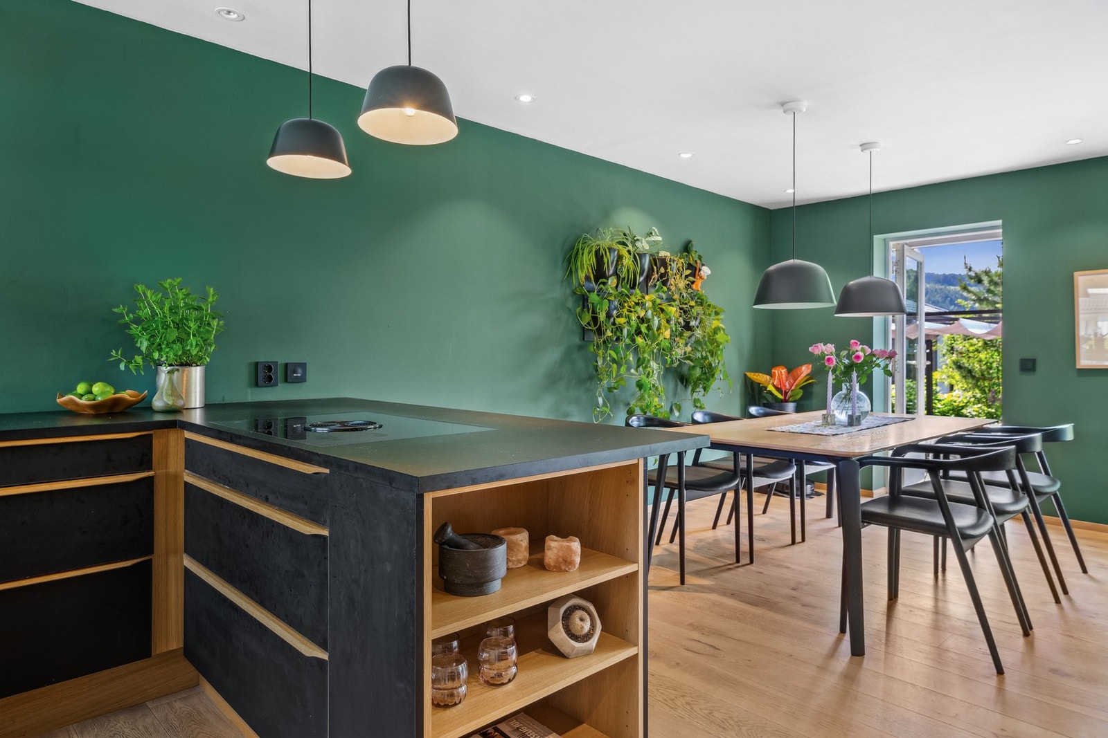 Stue/kjøkken Galleribilde