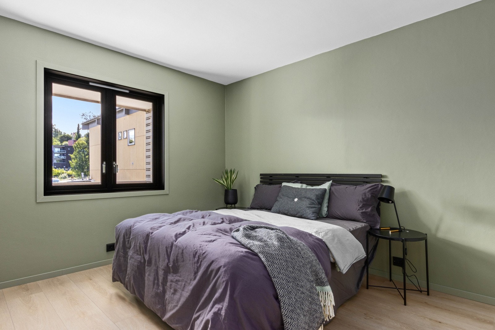 Innbydende soverom på hele 12m². Galleribilde