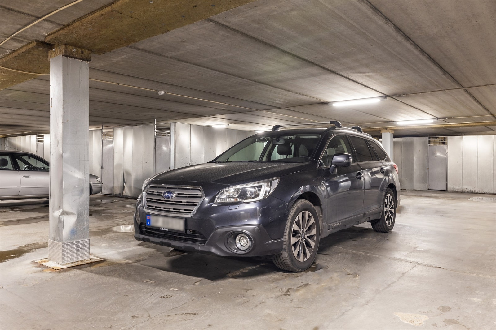 Bruksrett til garasjeplass i felles garasjeanlegg Galleribilde