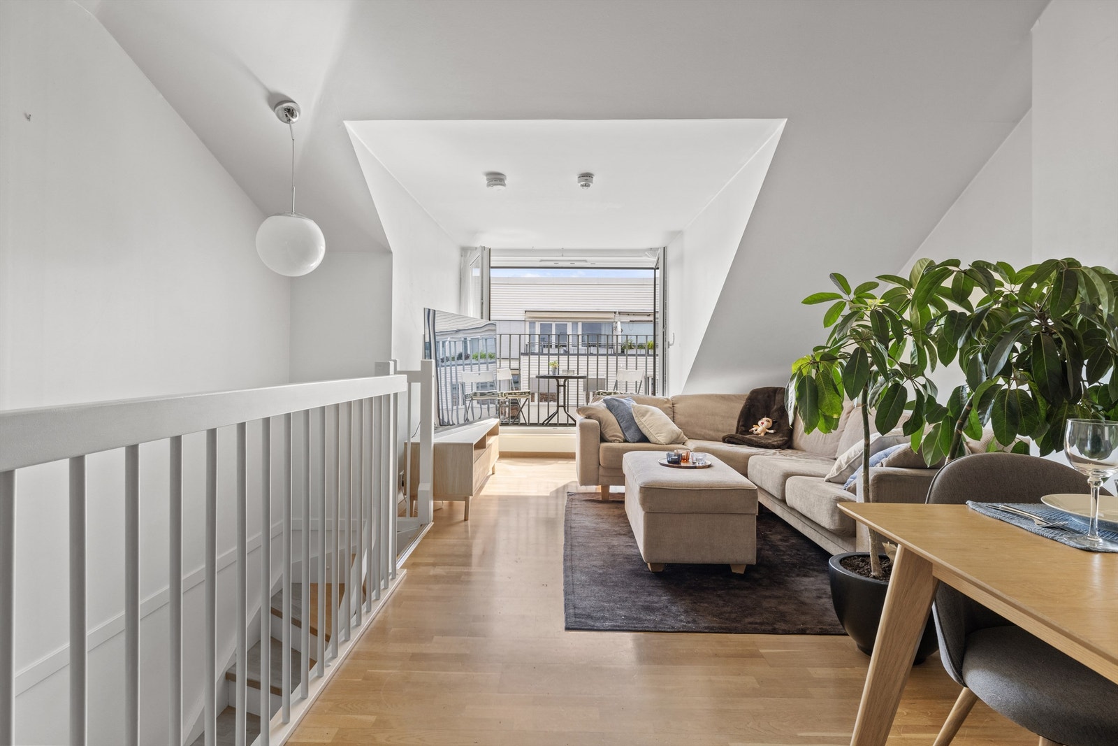 Blokken ble ombygget til leiligheter i 2006 Galleribilde