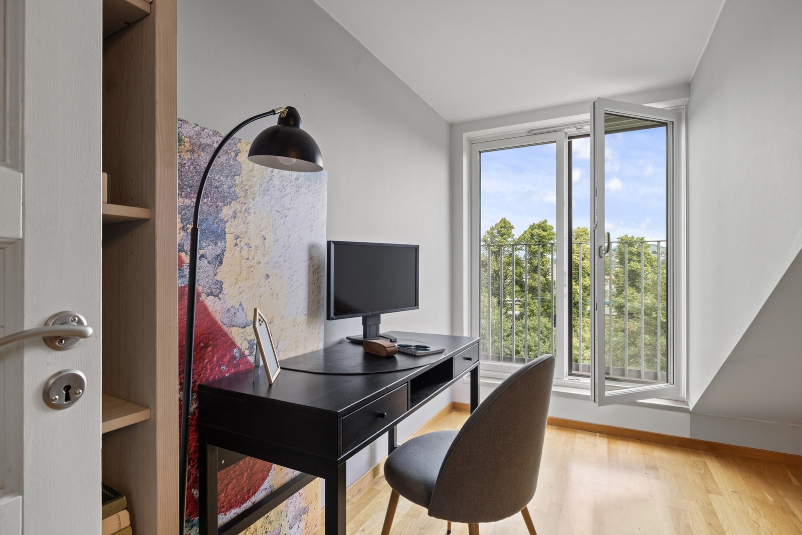 Herfra er det videre utgang til en flott balkong Galleribilde