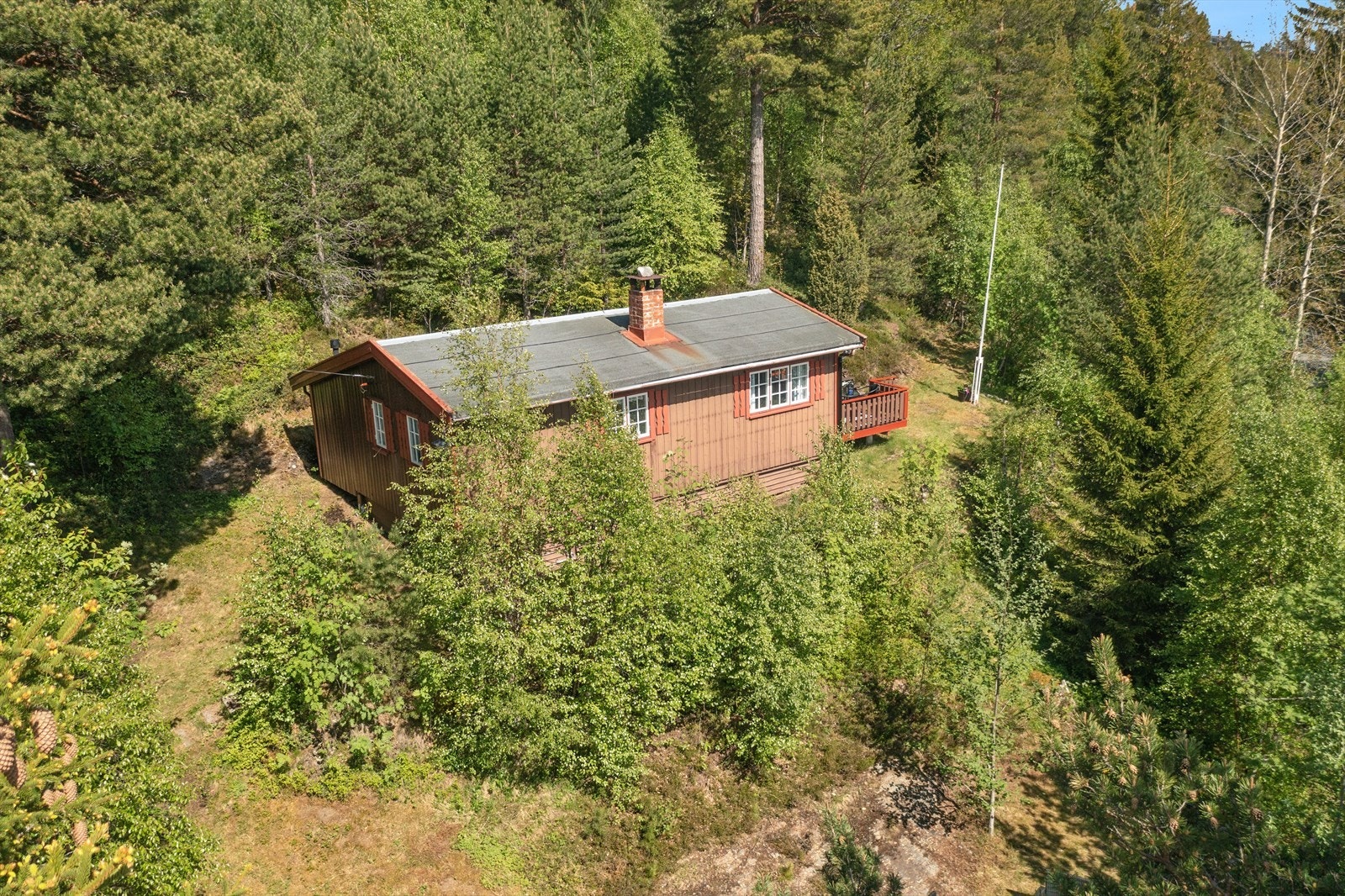 Gode friluftsmuligheter, både om sommer og vinter. Galleribilde