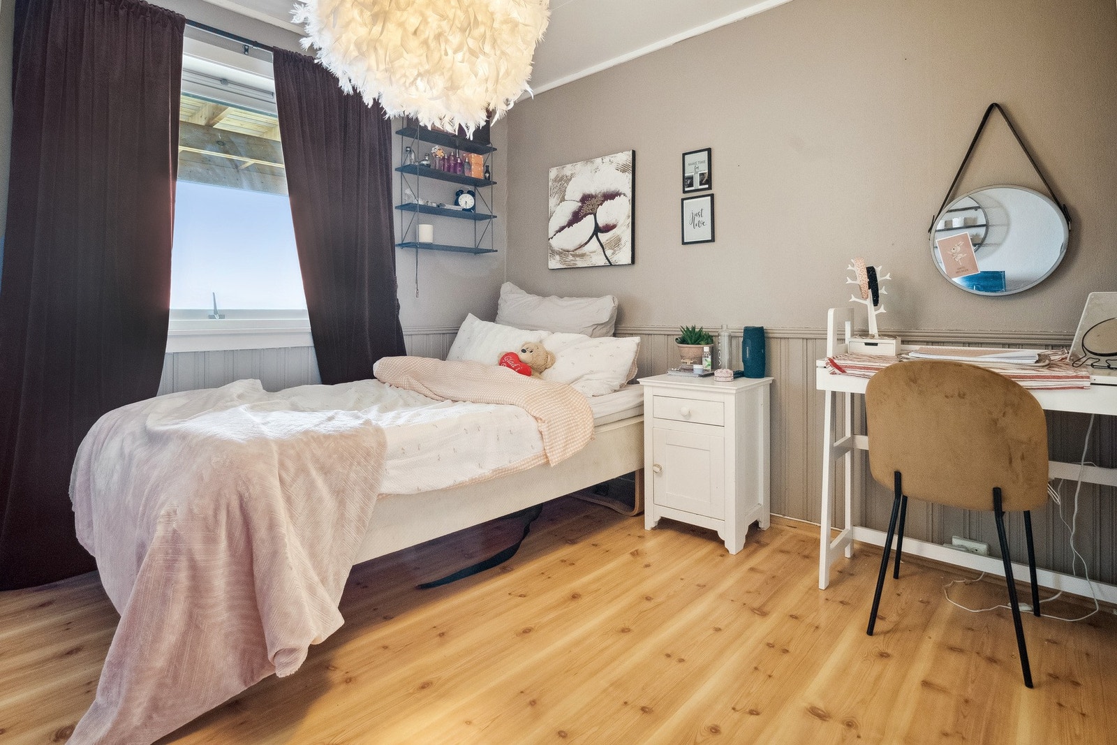 Soverom nr 1 Galleribilde