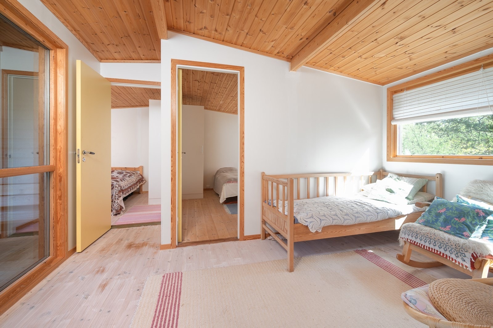 Gangen og de to soverommene ble tilbygget i 2005 Galleribilde
