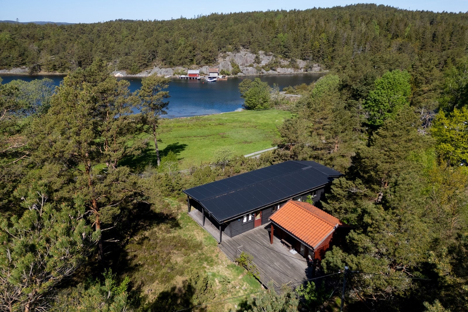 Eiendomsmegler1 ved Halfdan Meling presenterer Kastellveien 51 Galleribilde