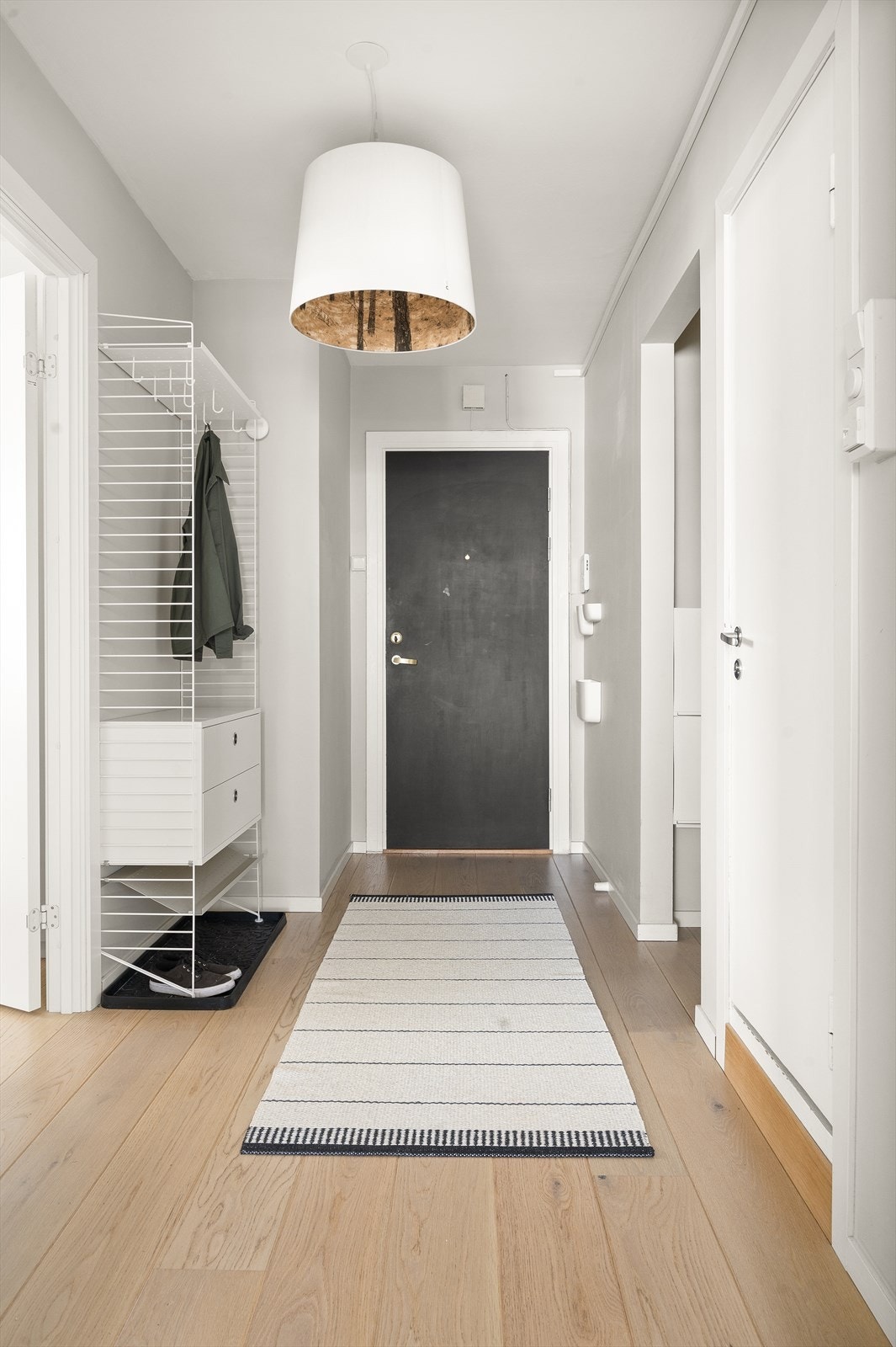 Leiligheten er tilknyttet felles dørcalling med video. Galleribilde