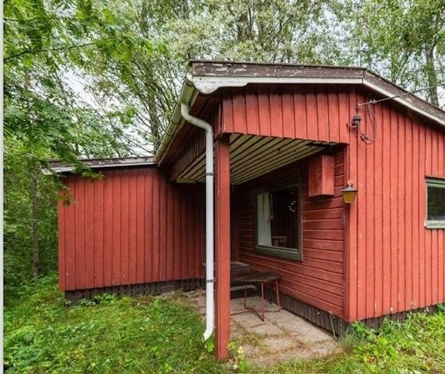 Inngangspartiet, sett fra siden mot nord Galleribilde