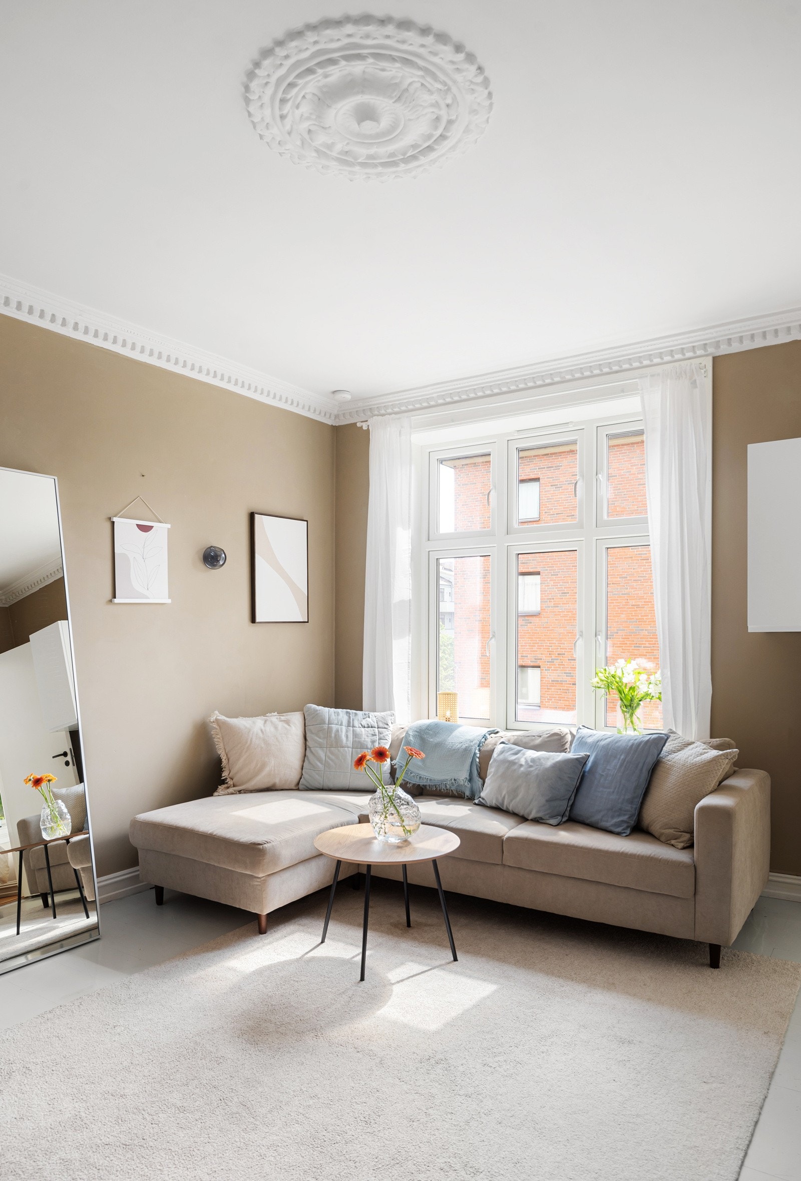 Fine detaljer og god takhøyde Galleribilde